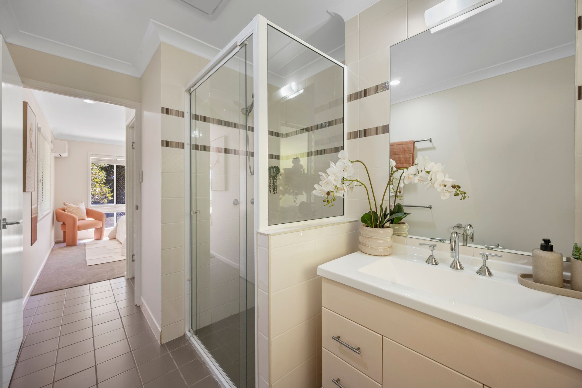 4 Macedon Court — photo 10 of 16