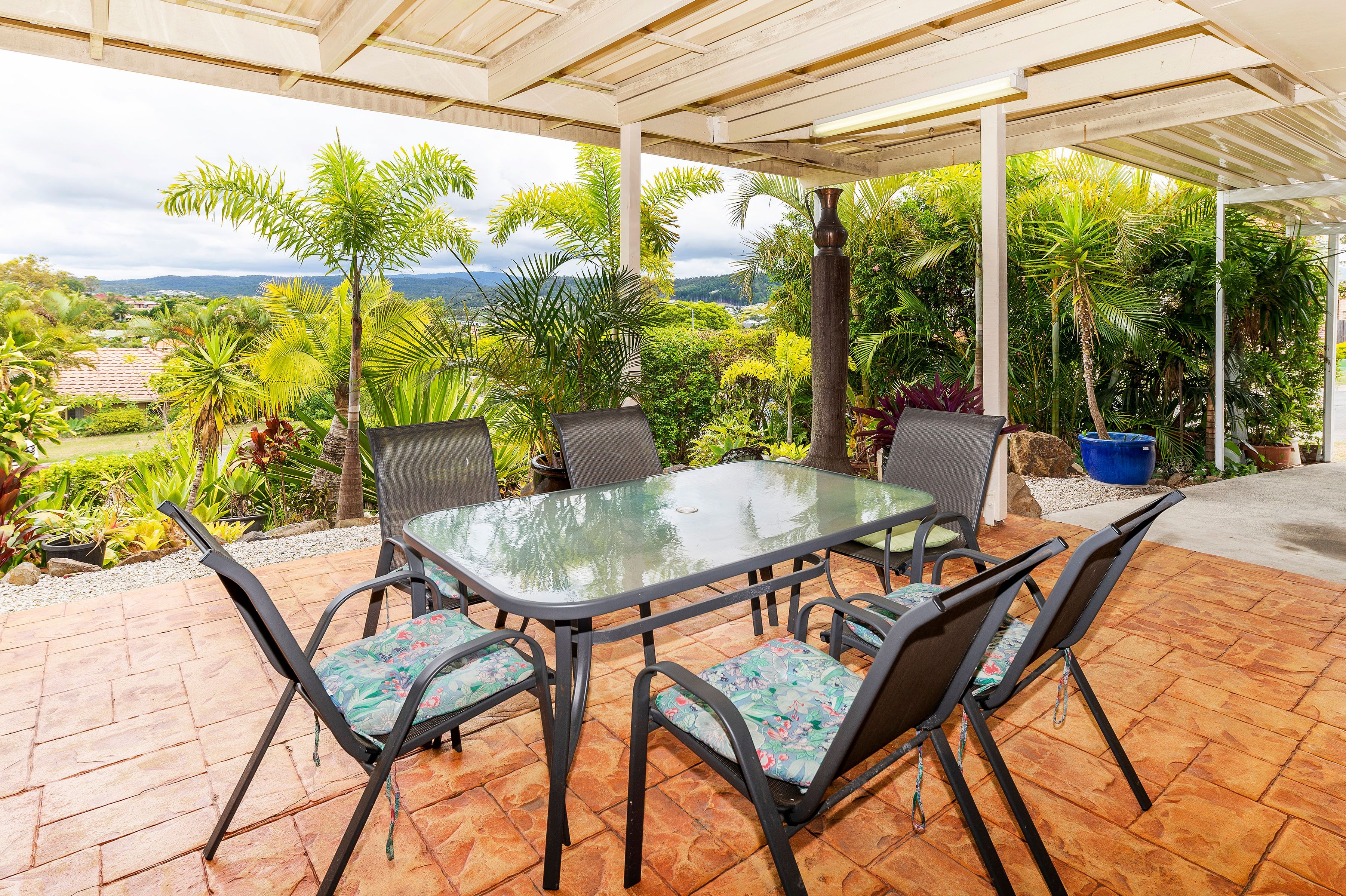 2 Greenridge Street, Oxenford QLD 4210