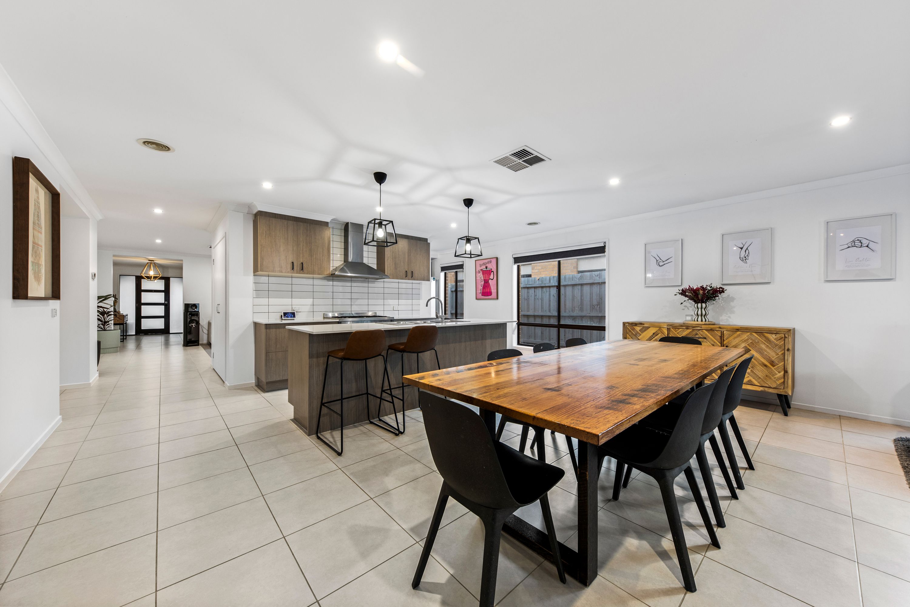 34 Joanne Way — photo 11 of 30