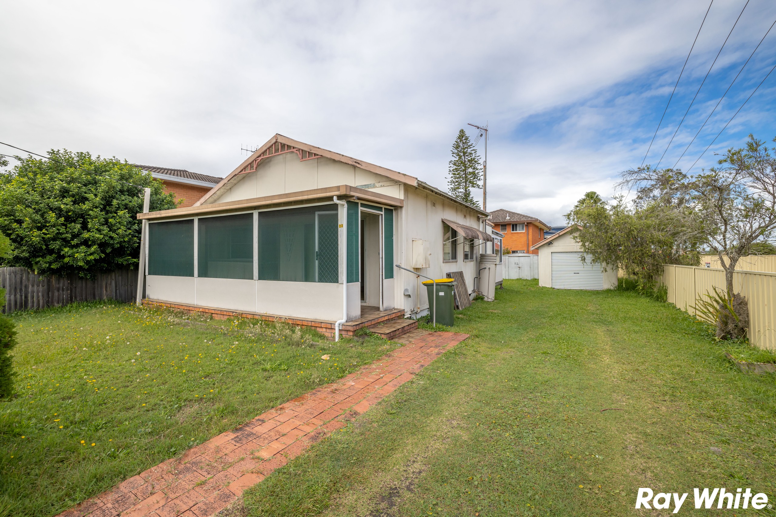22 Taree Street, Tuncurry, NSW 2428