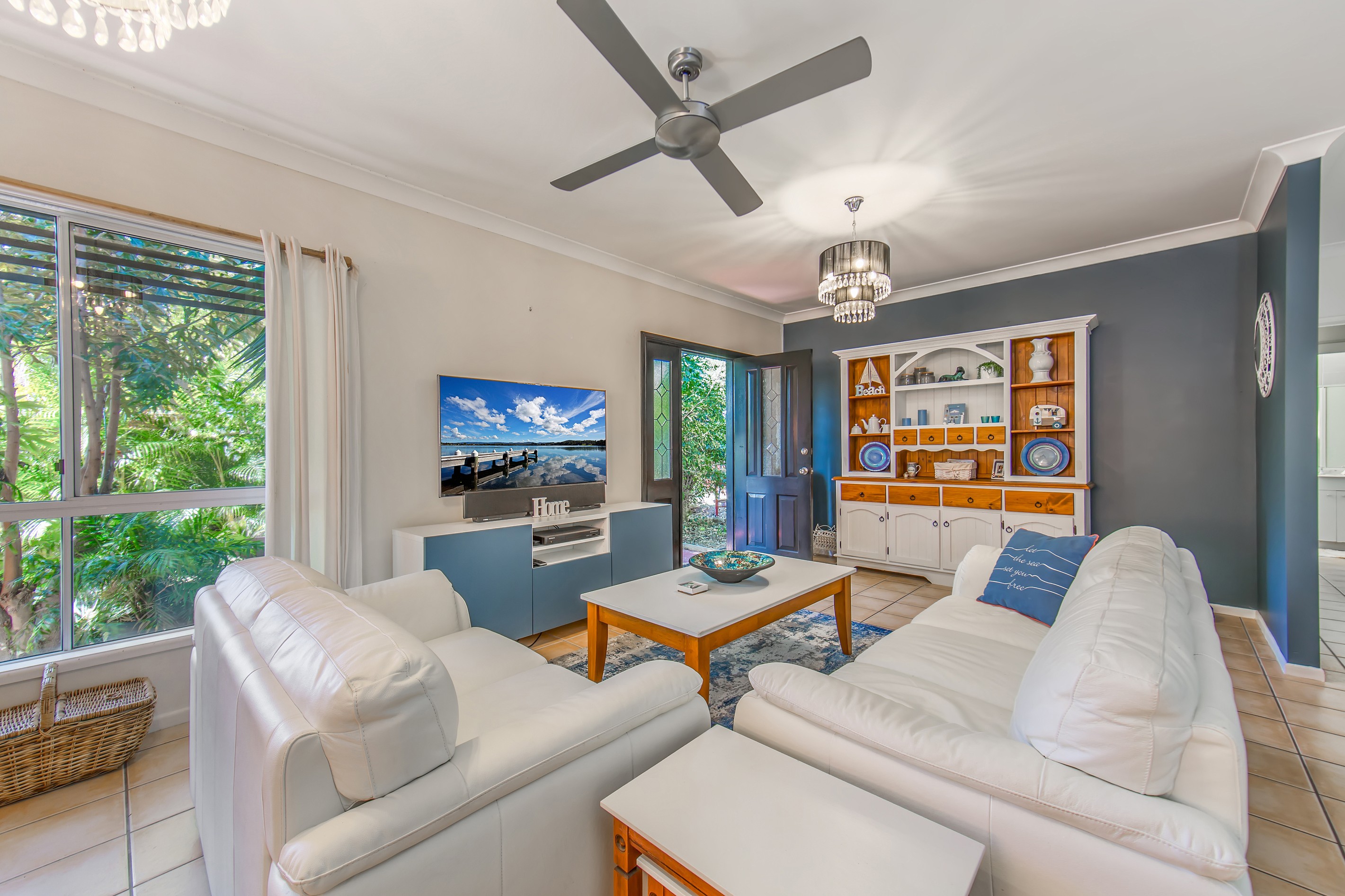 17 Collins Street, Woody Point, QLD 4019