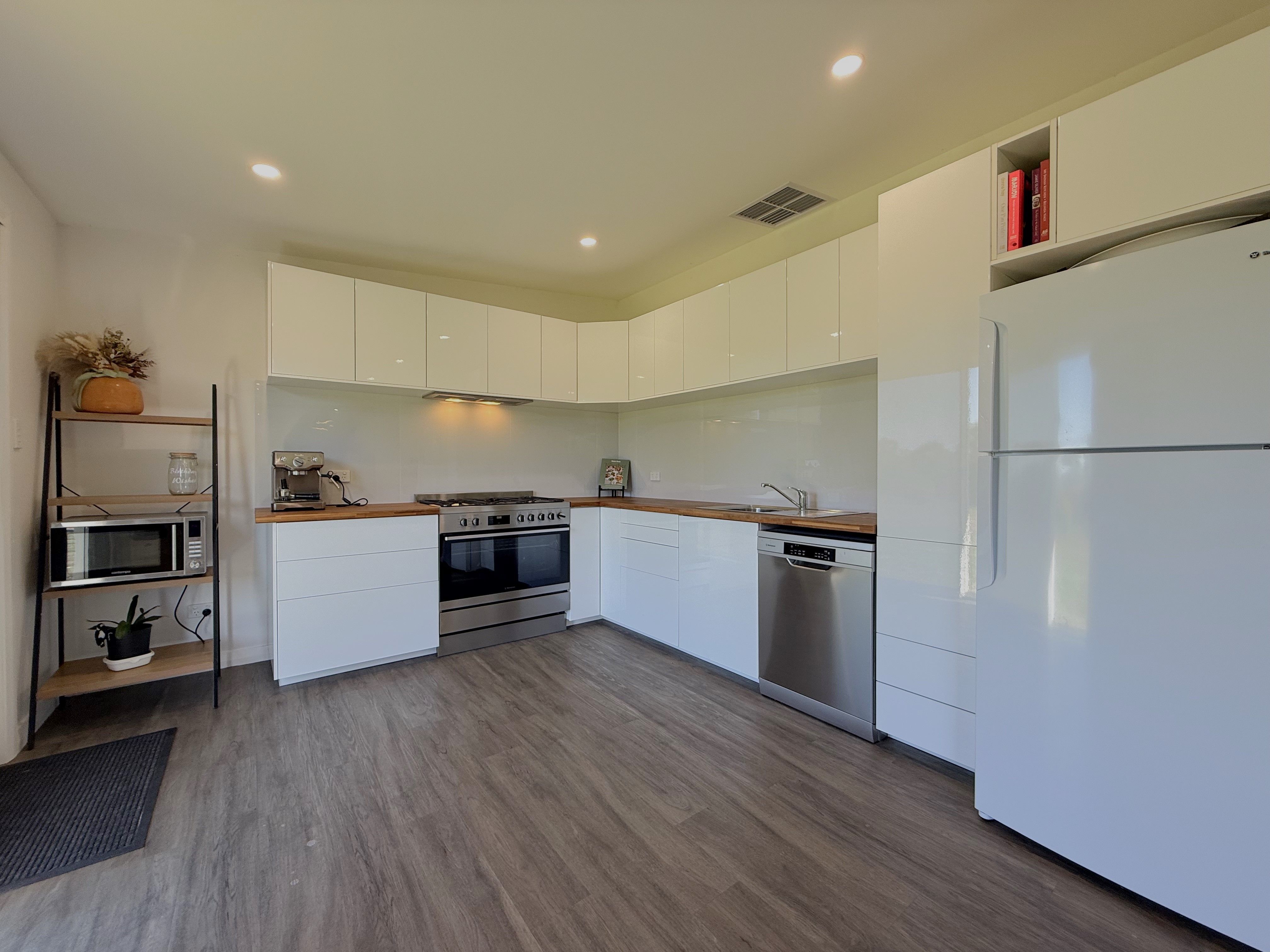 29 Goldview Close, Young, NSW 2594