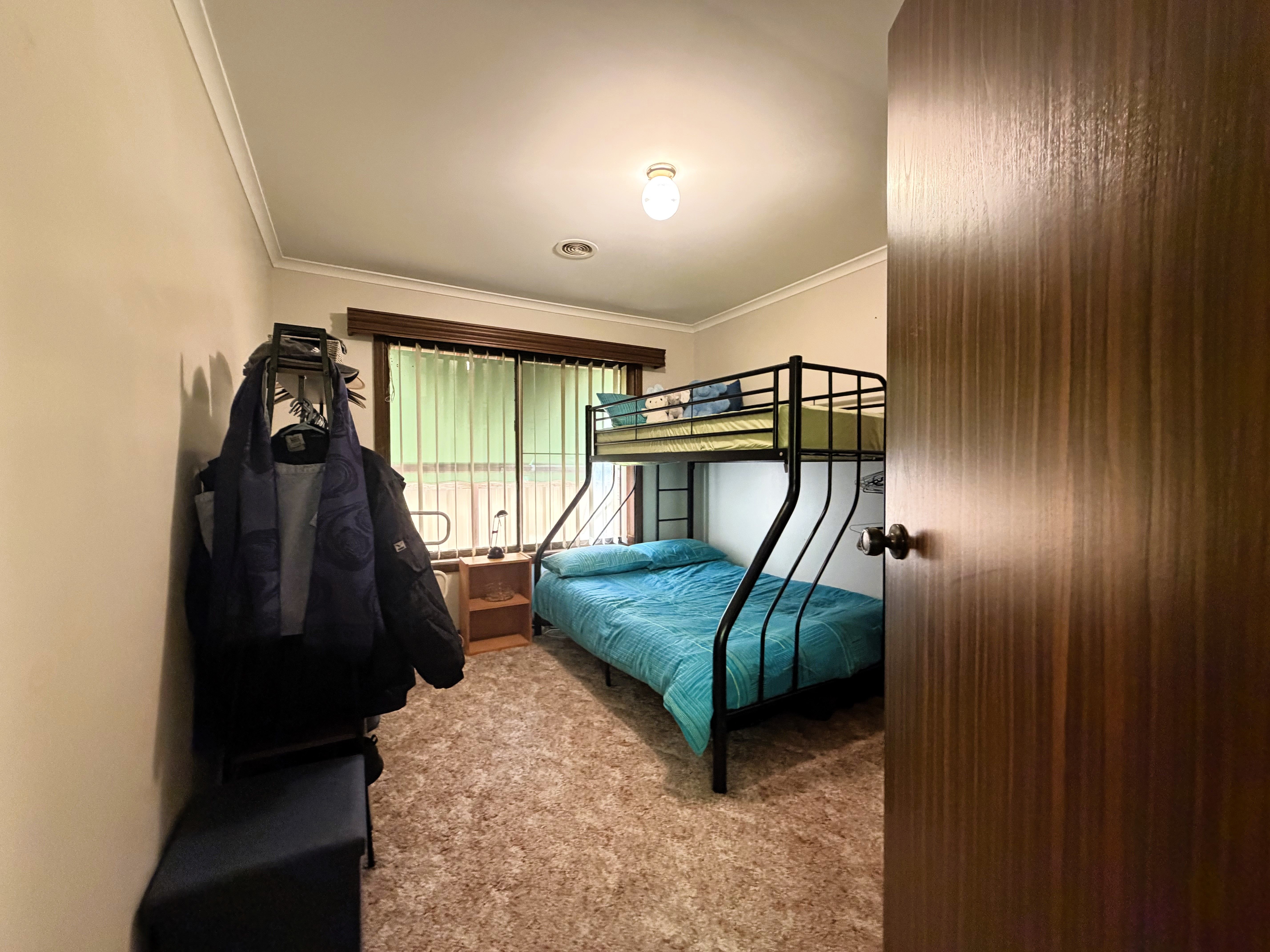17 Hoad Street — photo 13 of 20