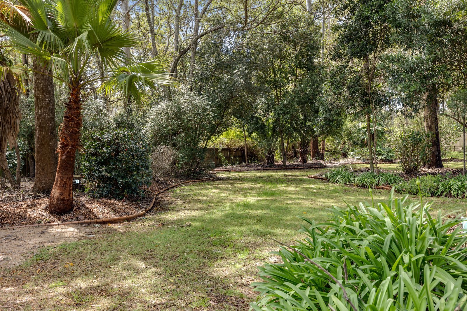 11 Merrol Street — photo 12 of 15