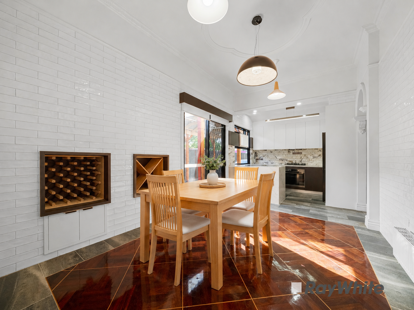 27 Hemmings Street — photo 11 of 28