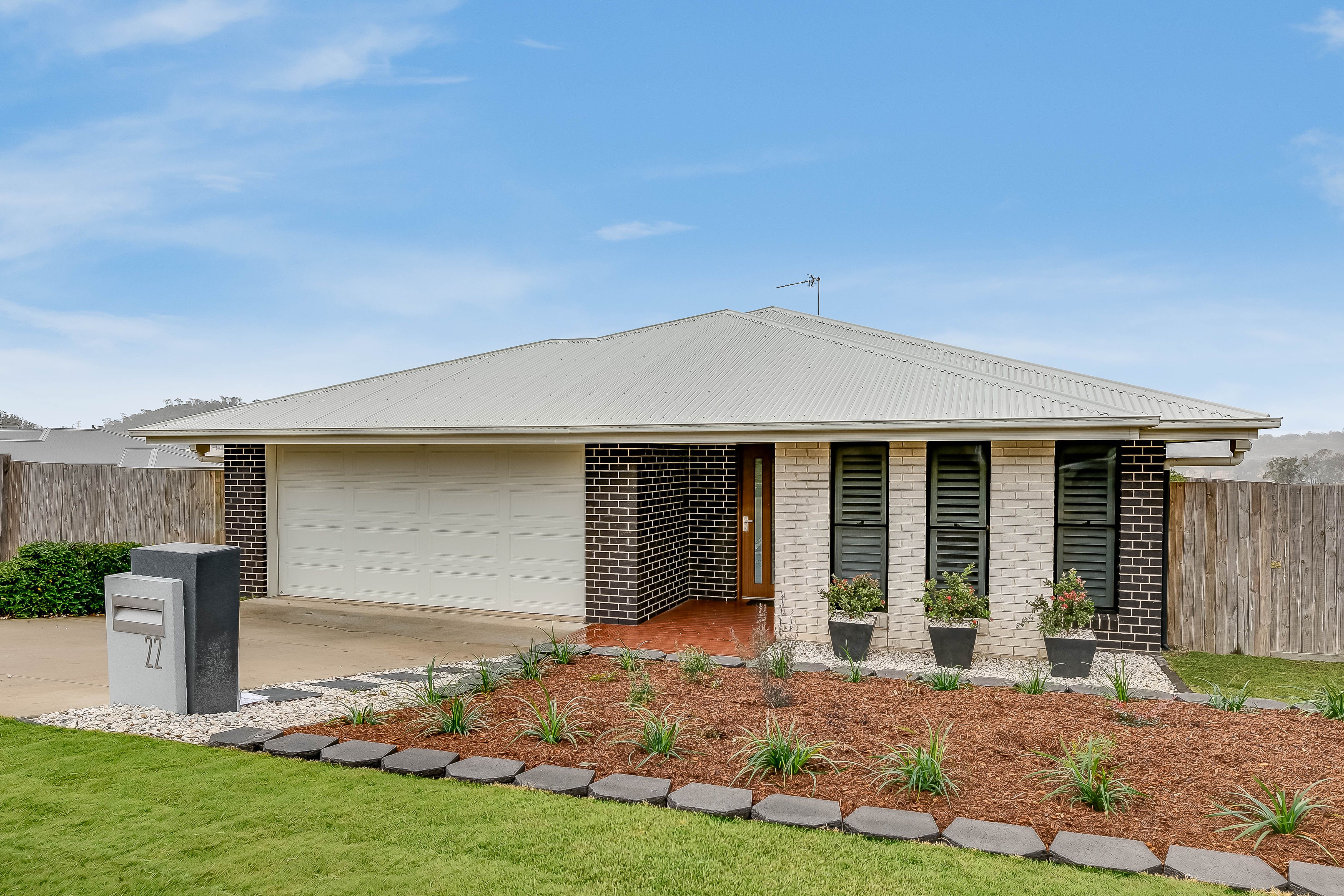 22 Mansell Boulevard, Cotswold Hills, QLD 4350