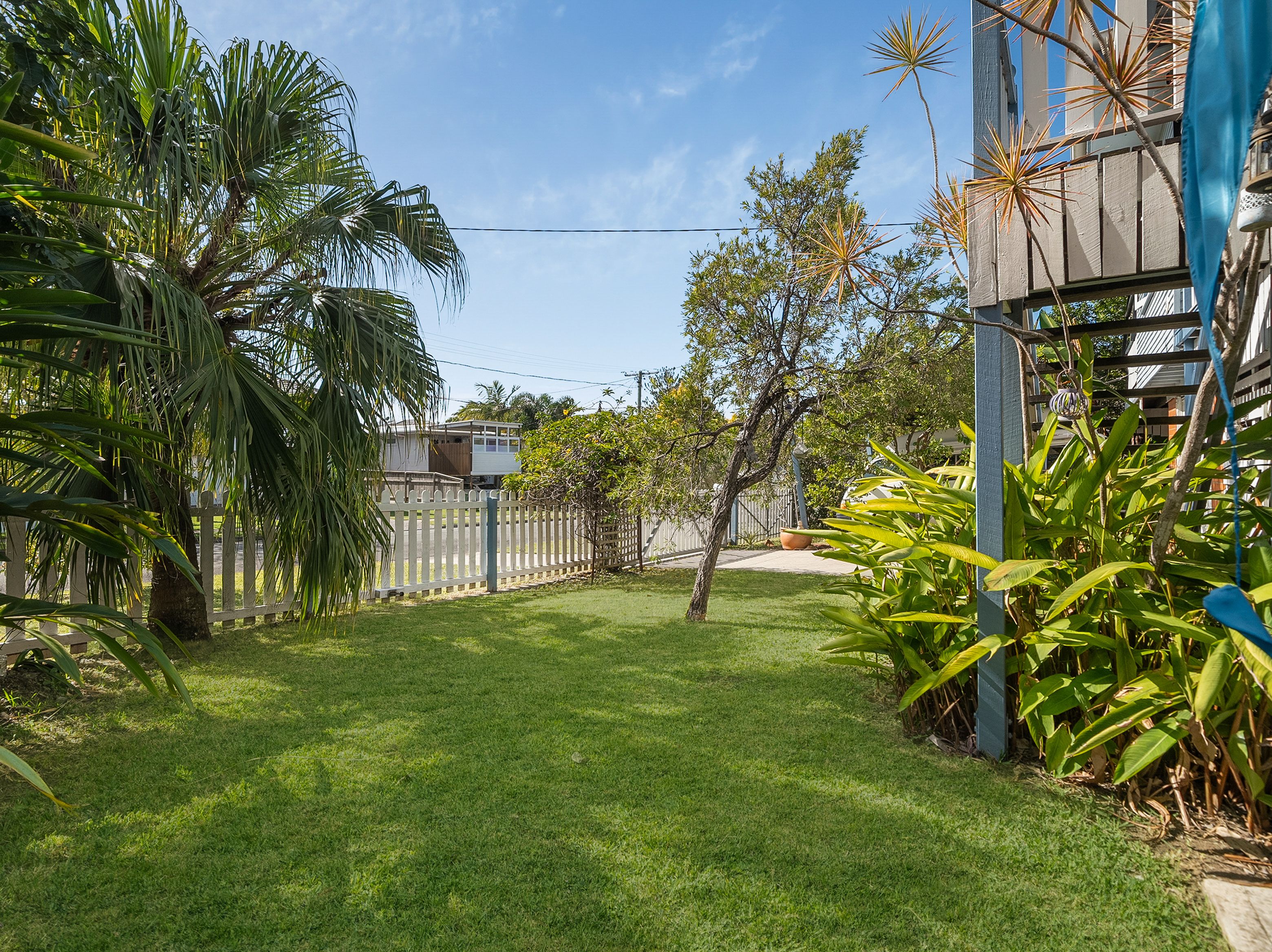 33 Ewan Street — photo 11 of 24