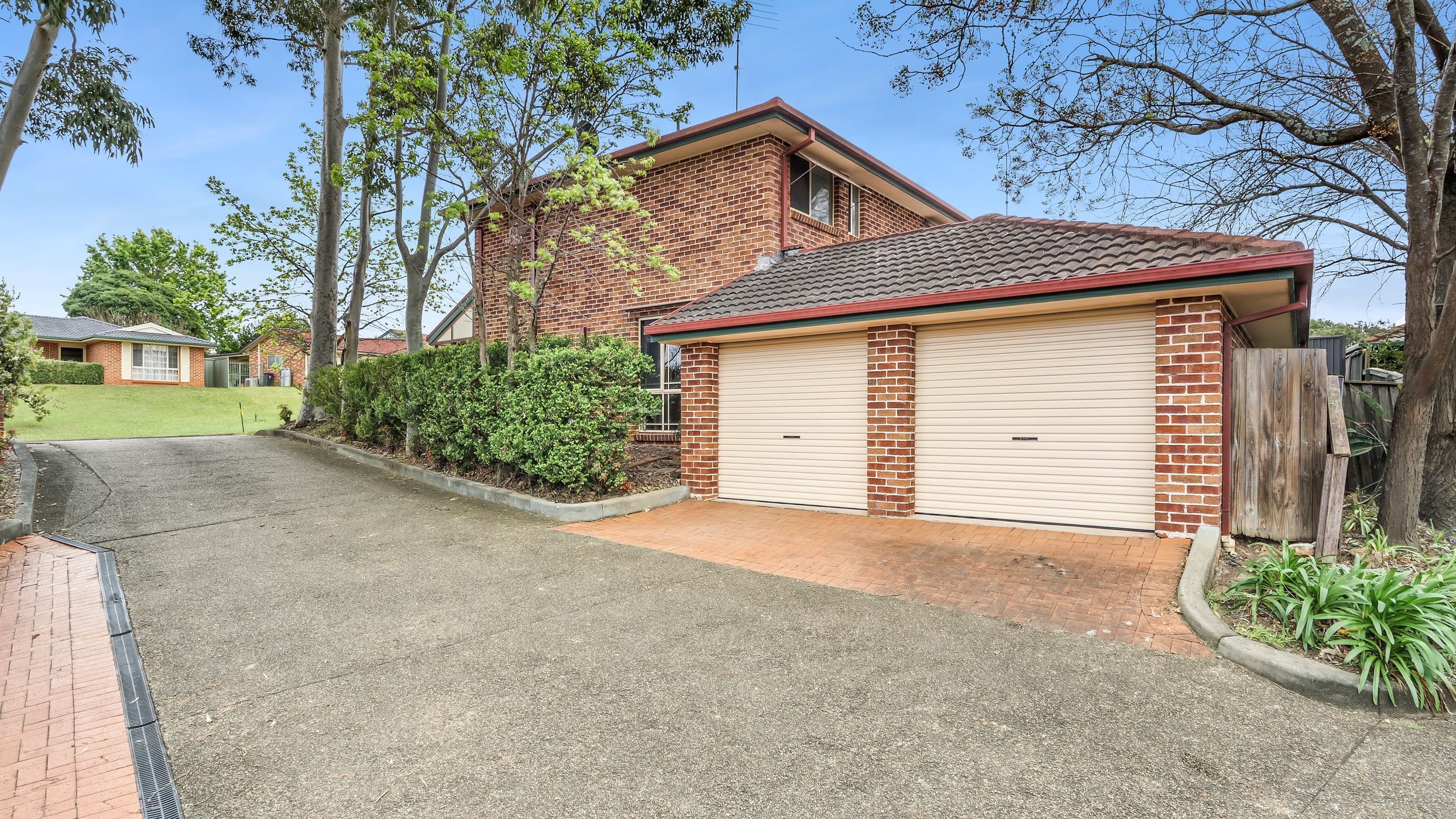 56 Arthur Phillip Drive — photo 2 of 12