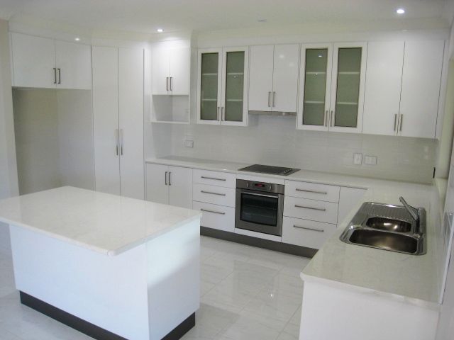 64 Gladstone Street, Emerald, QLD 4720