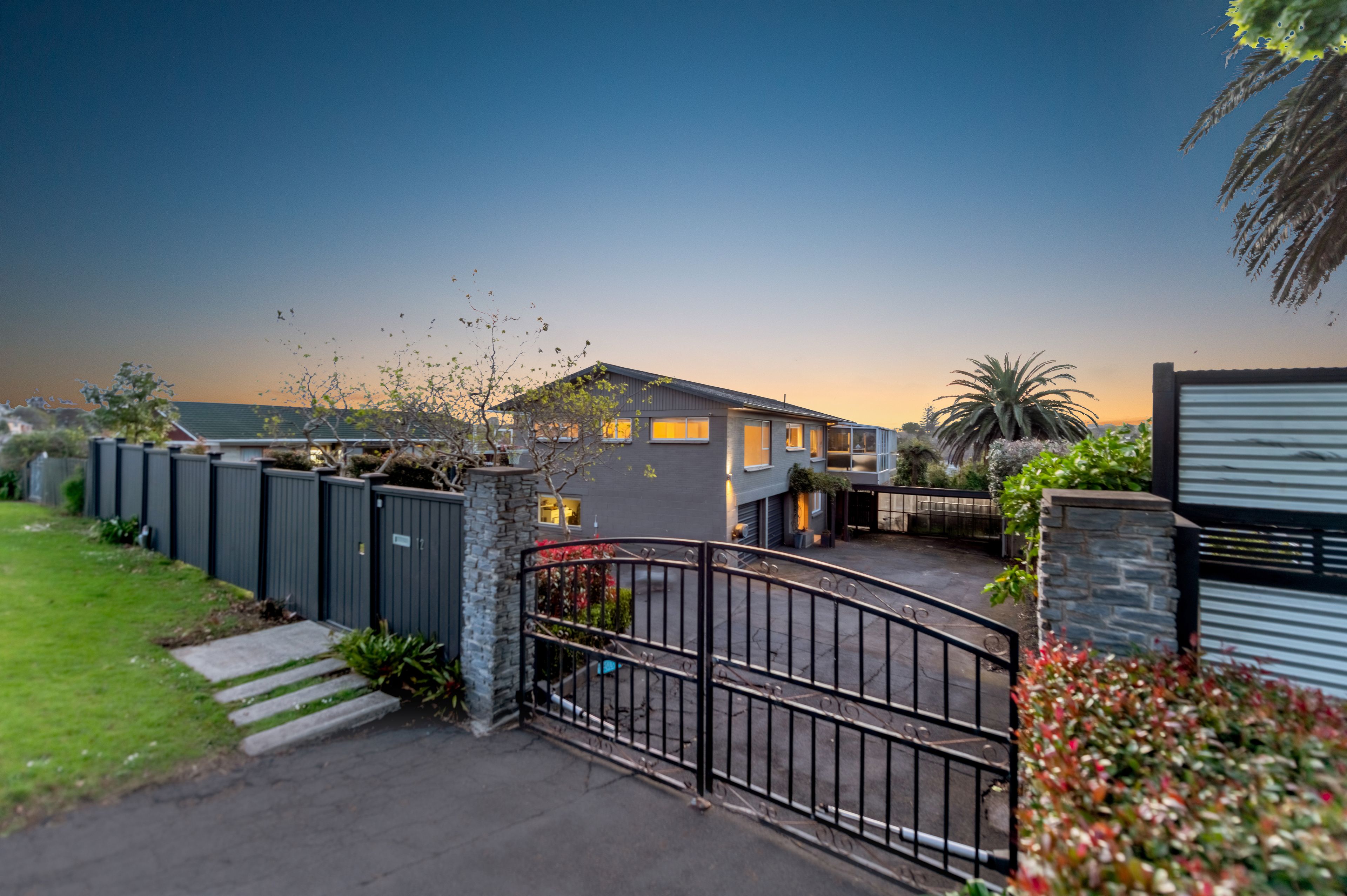 12 Coates Road, Cockle Bay, Manukau City