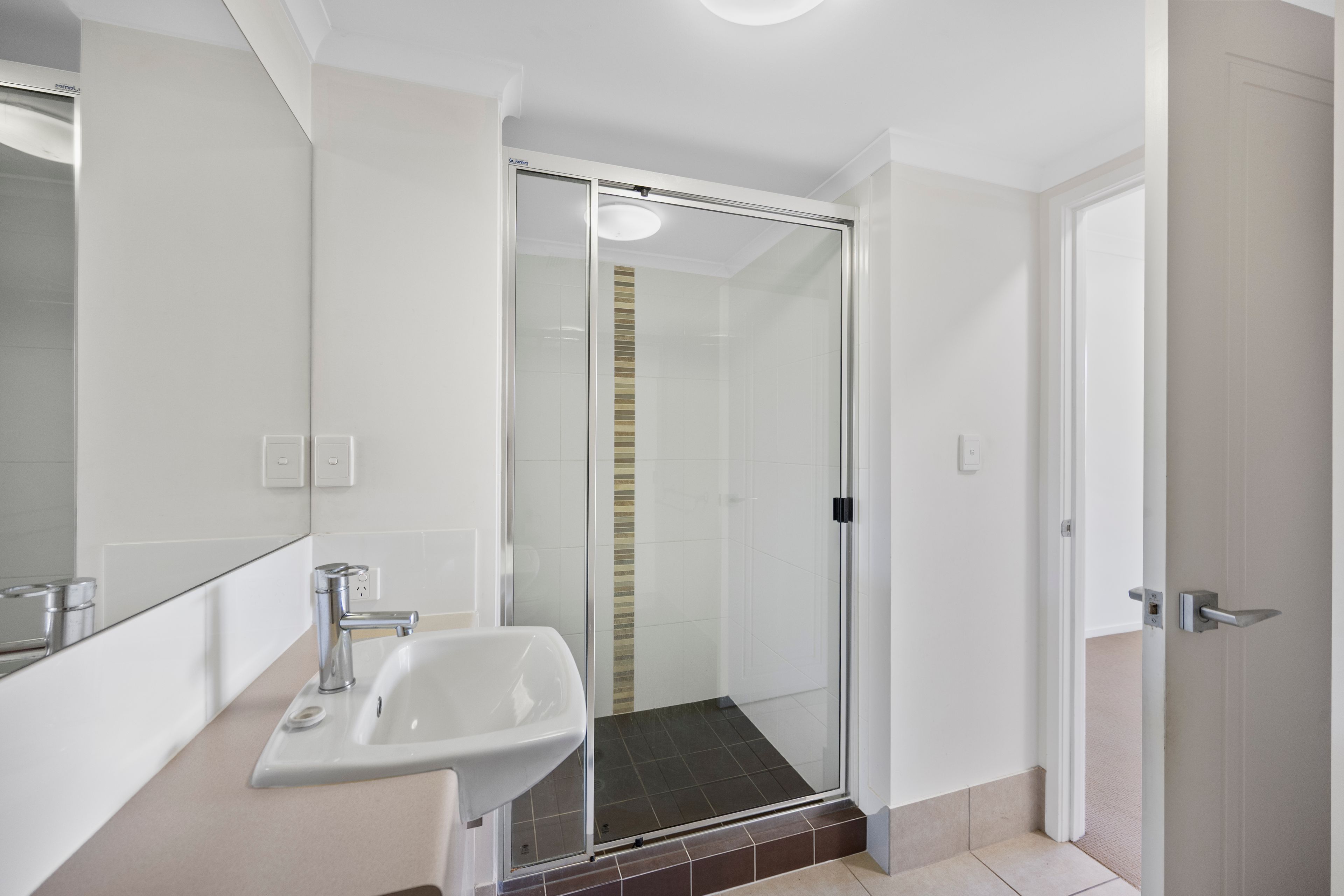 39/6-12 Henry Street — photo 15 of 22