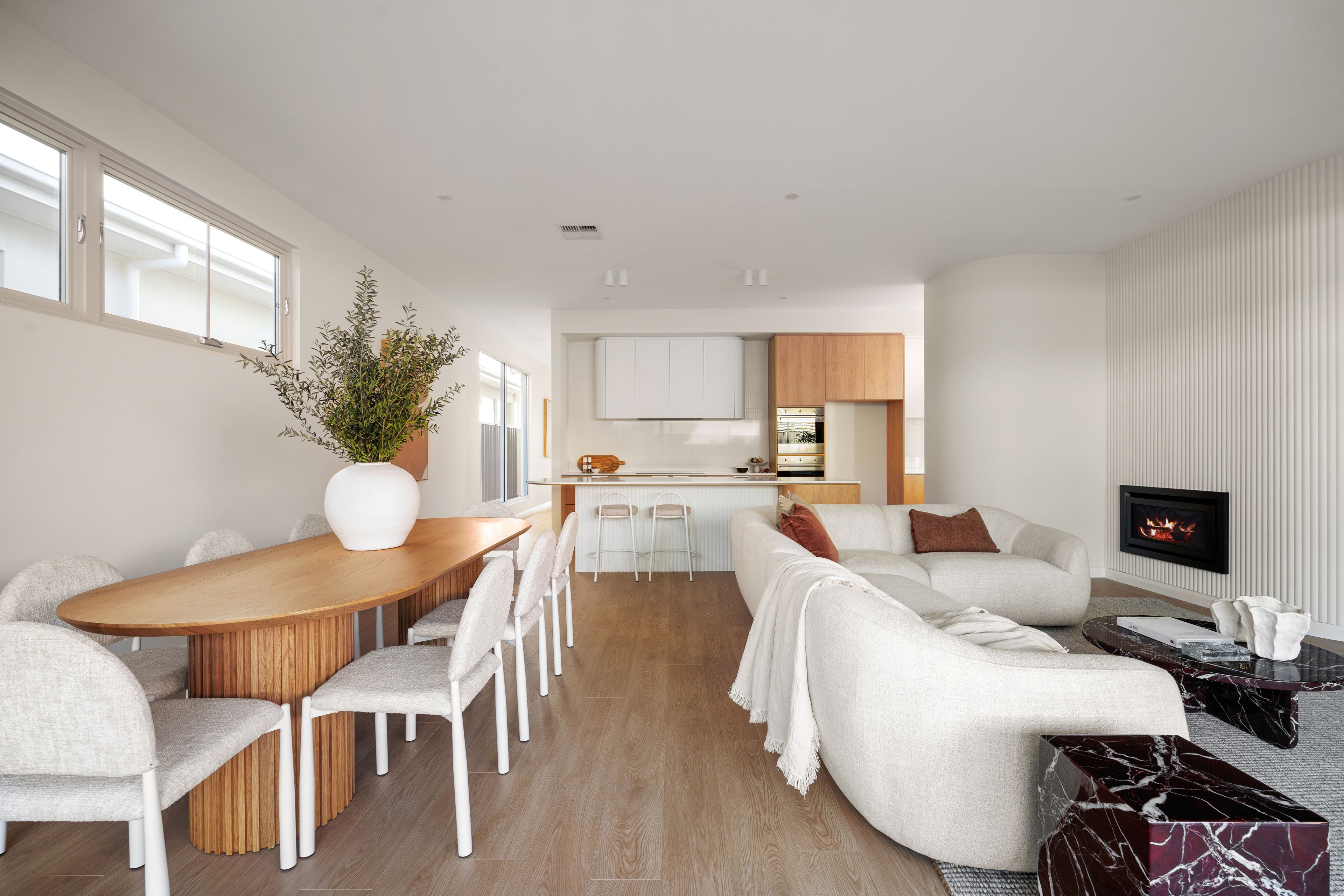 19 King George Avenue — photo 9 of 30