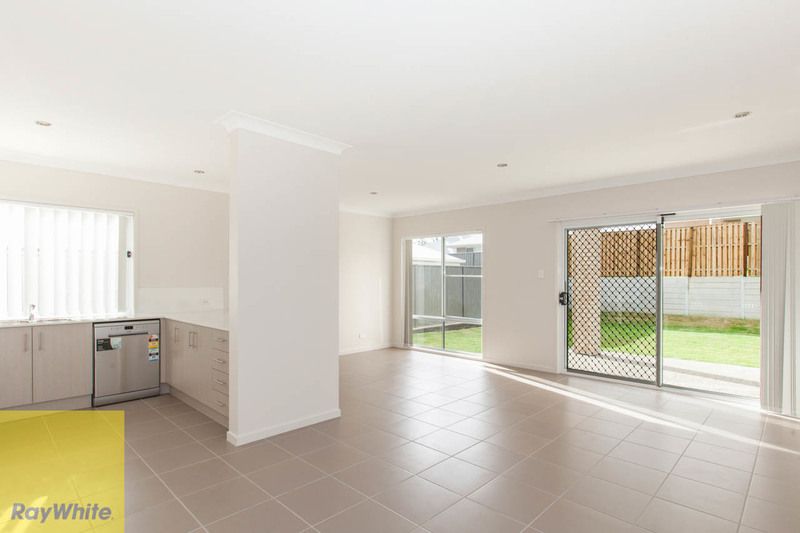 25 Gatina Crescent, Coomera, QLD 4209
