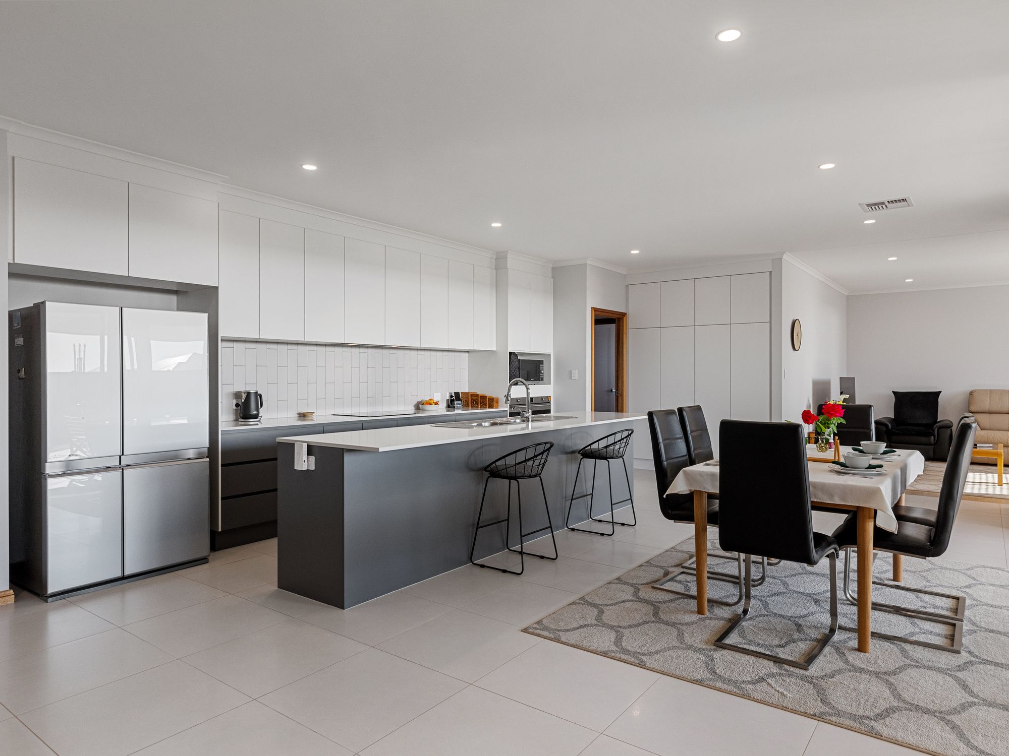 32 Sapphire Green, Moana, SA 5169