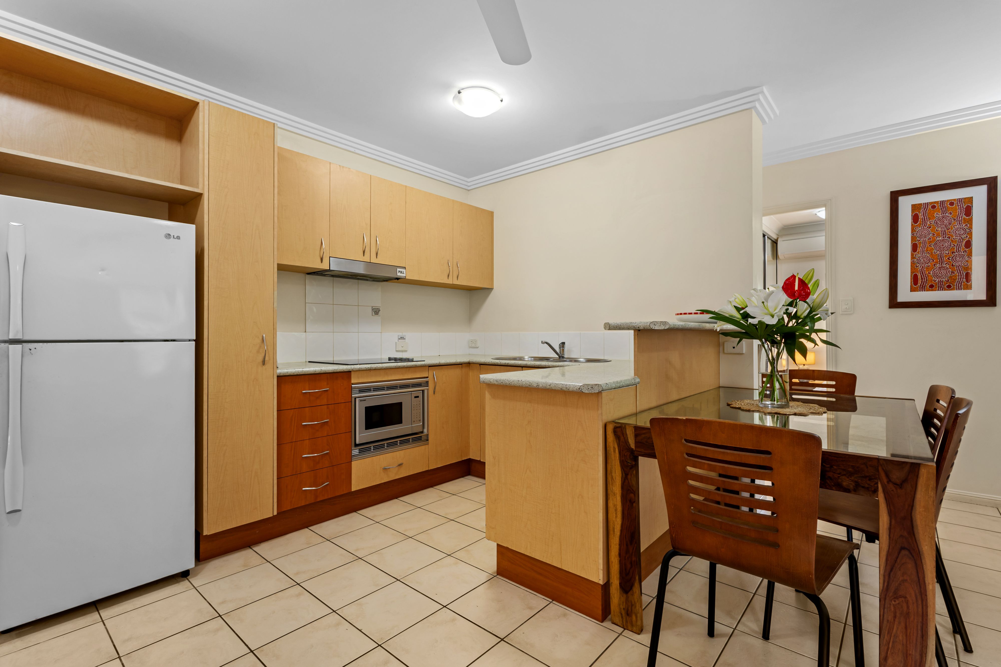 18/35-37 Davidson Street — photo 3 of 19