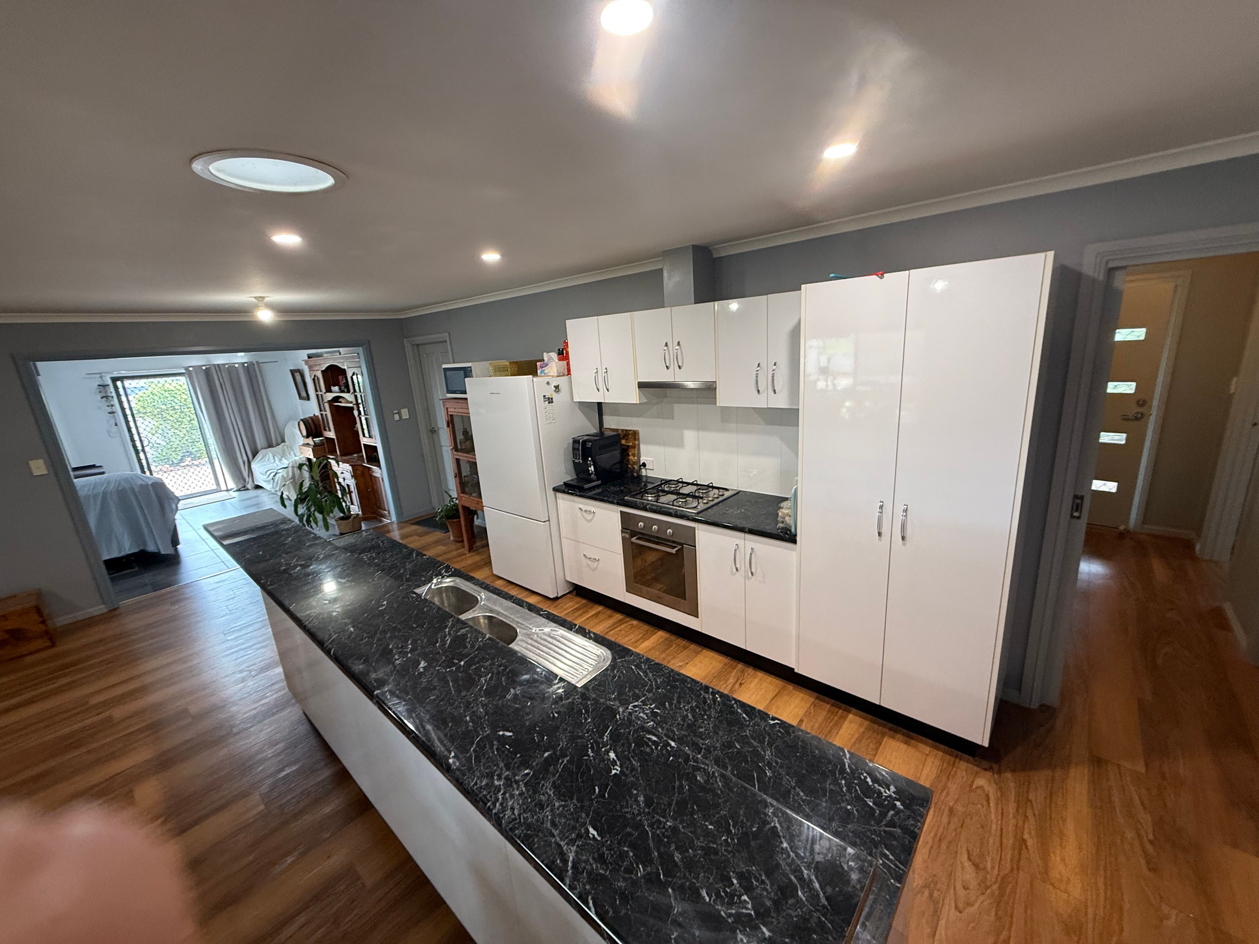 17 Chapman Road — photo 4 of 25