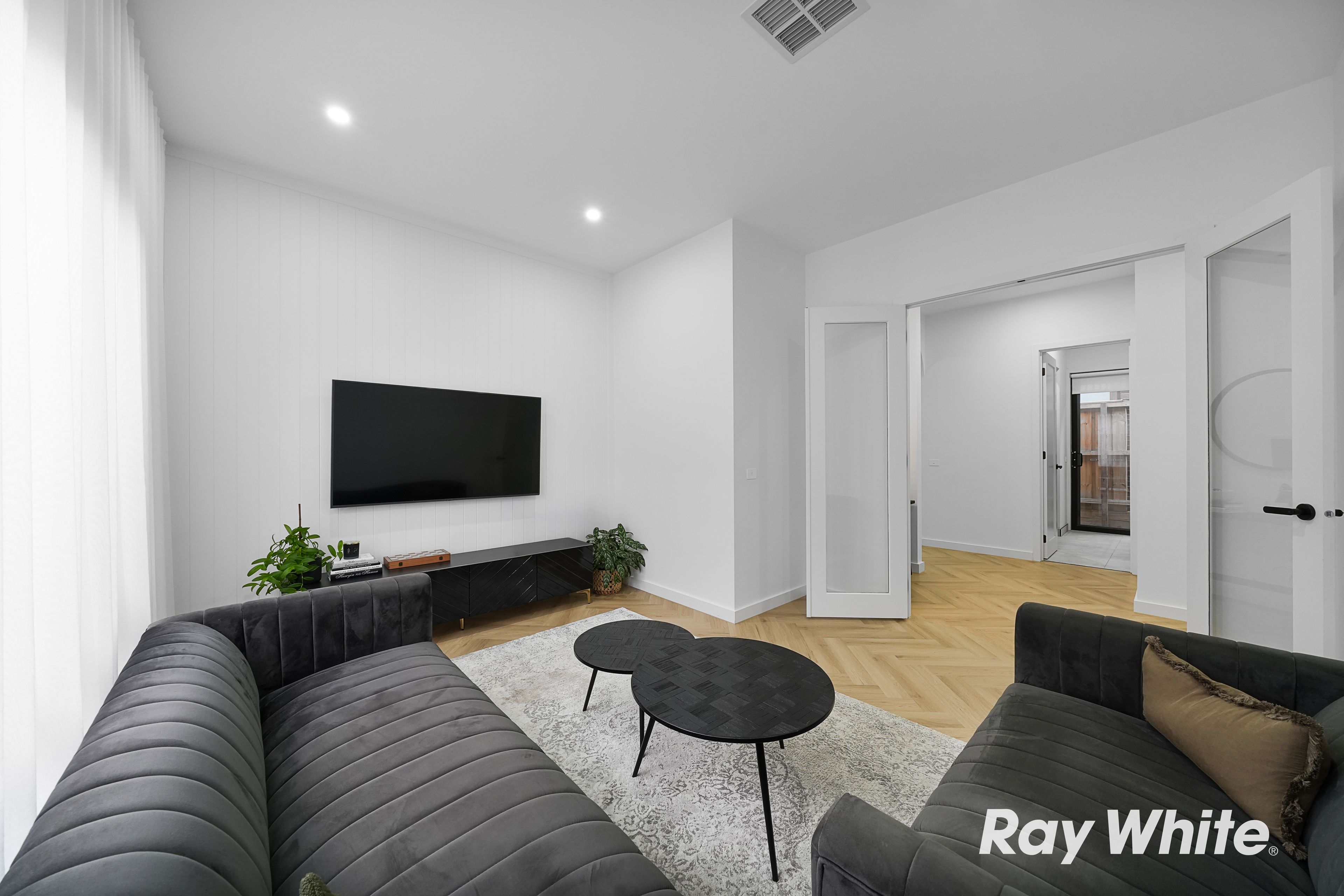 11 Westcape Drive — photo 4 of 30