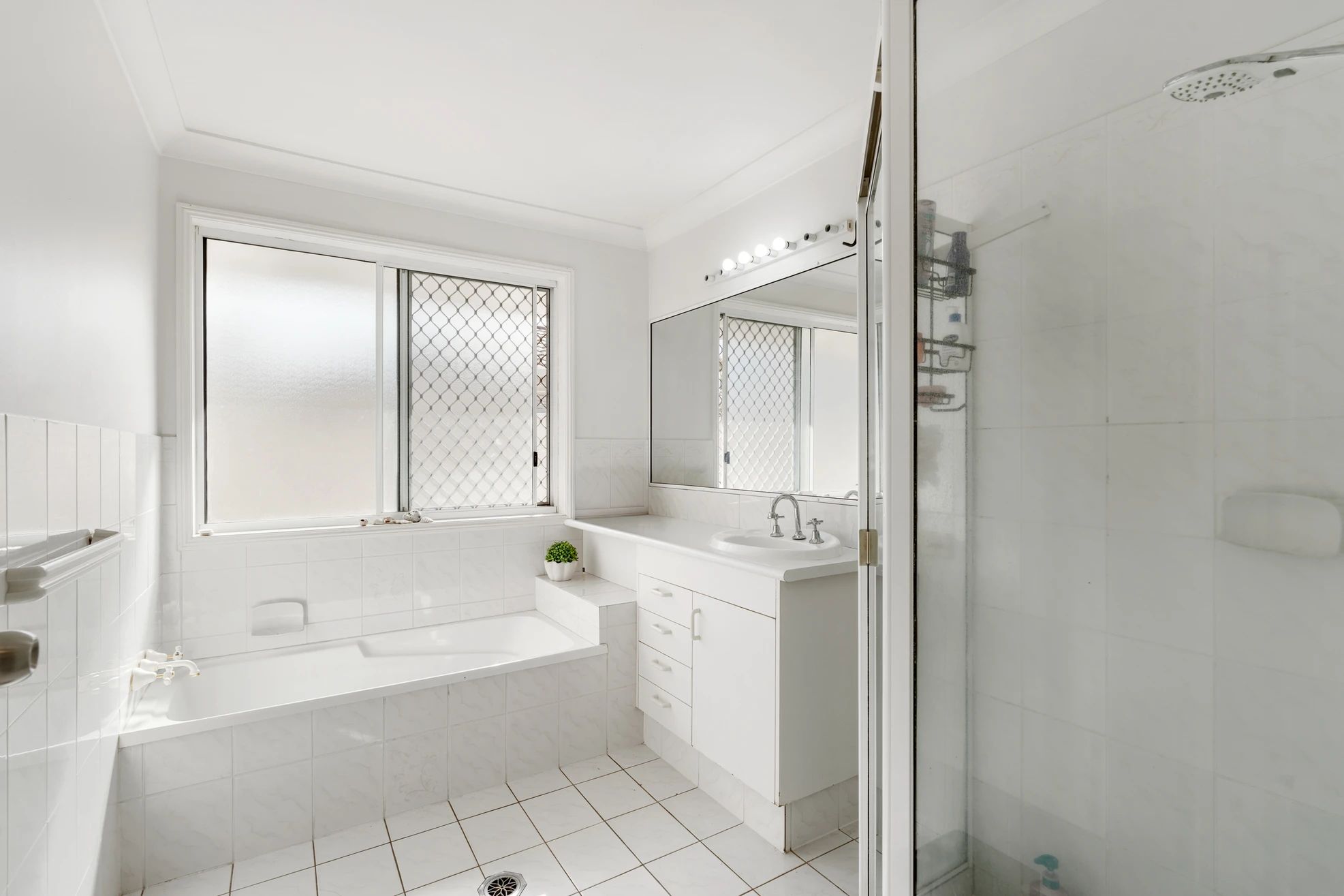 7 Saffron Street — photo 13 of 19