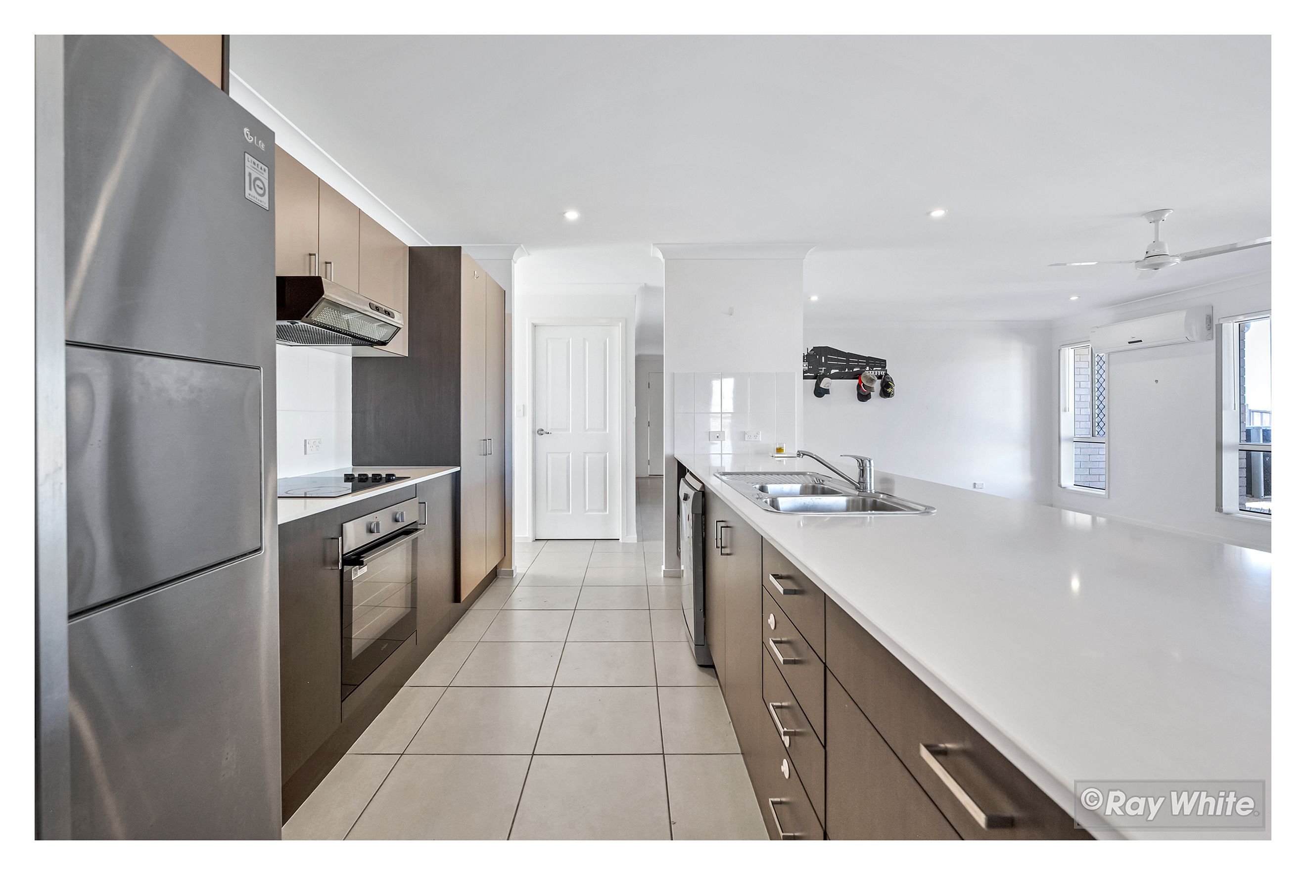 17 Rosebrook Place, Gracemere, QLD 4702