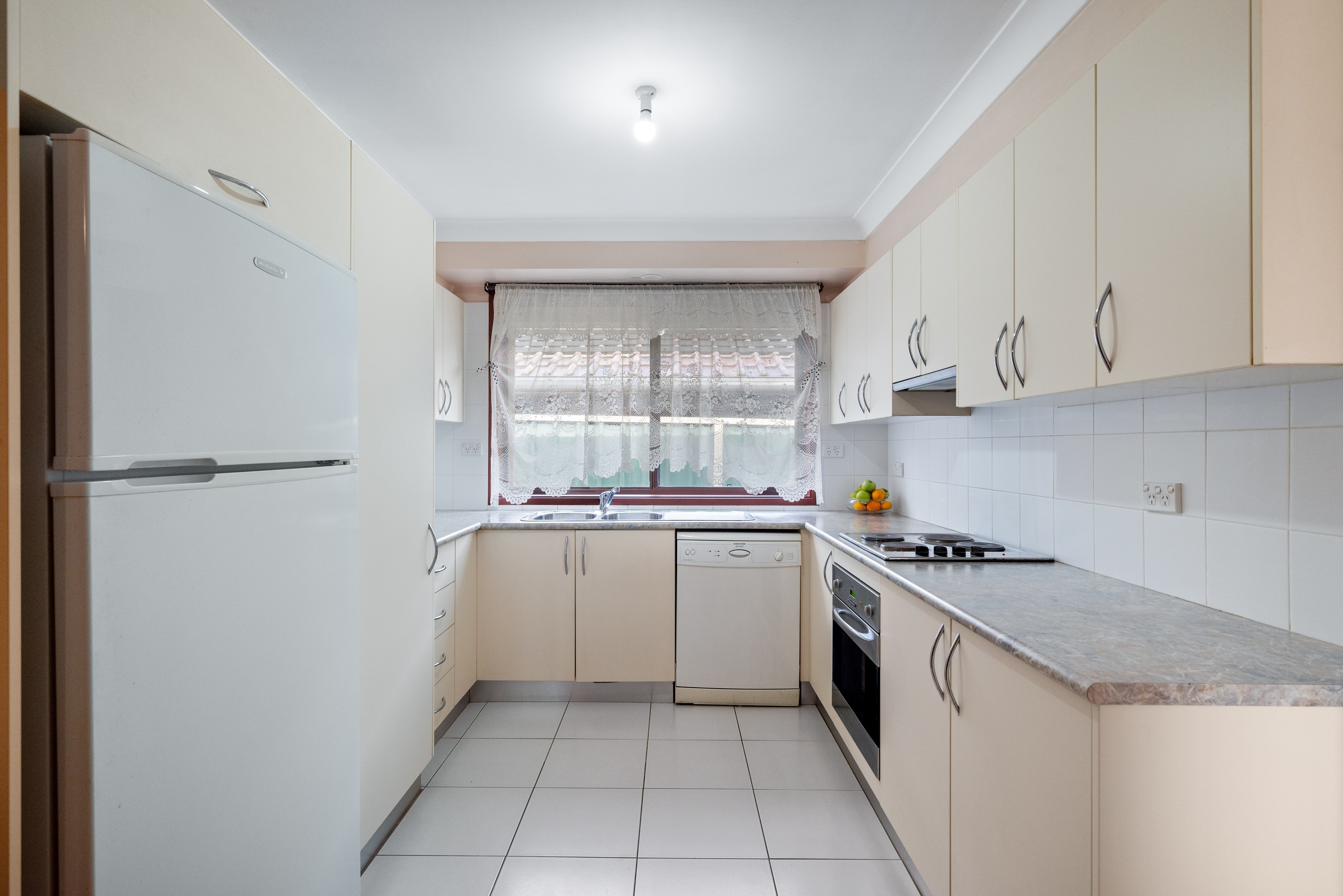 4 Page Close, Minto, NSW 2566