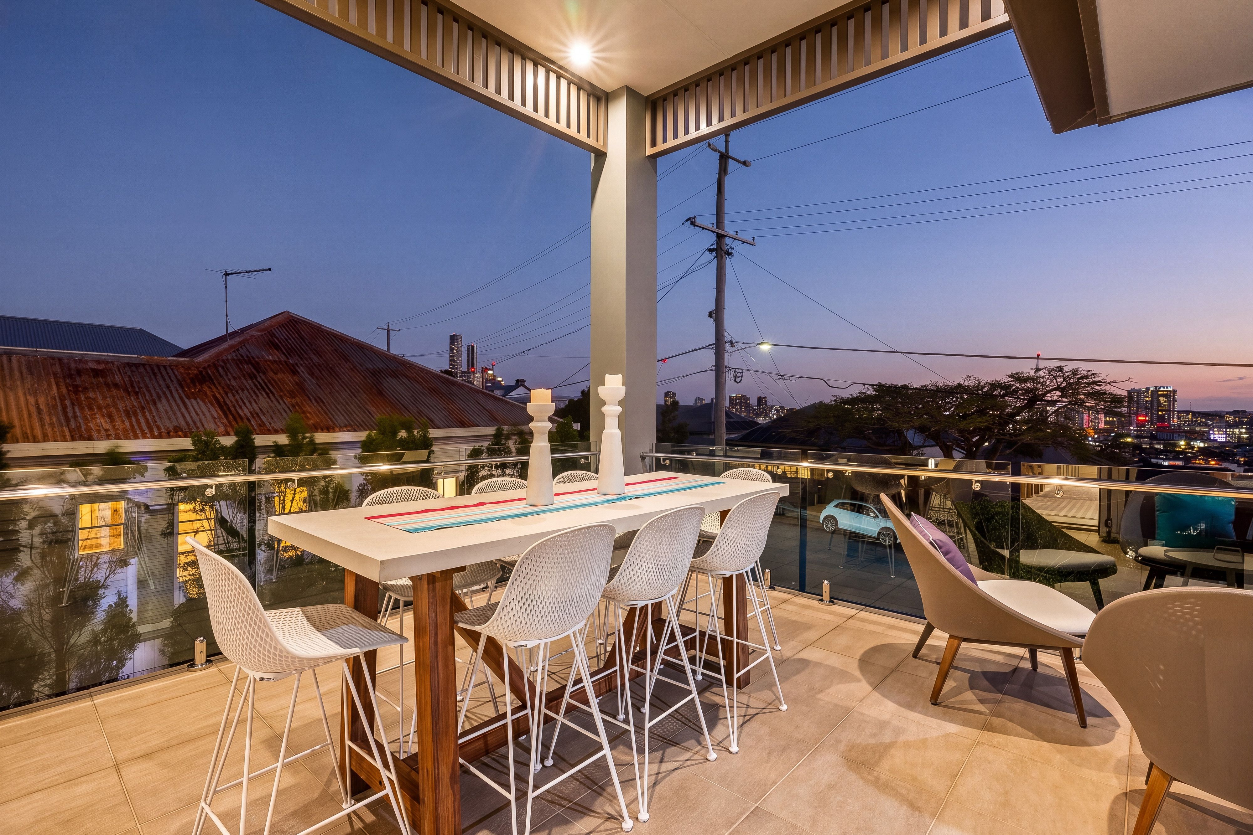 67 Upper Cairns Terrace — photo 9 of 24