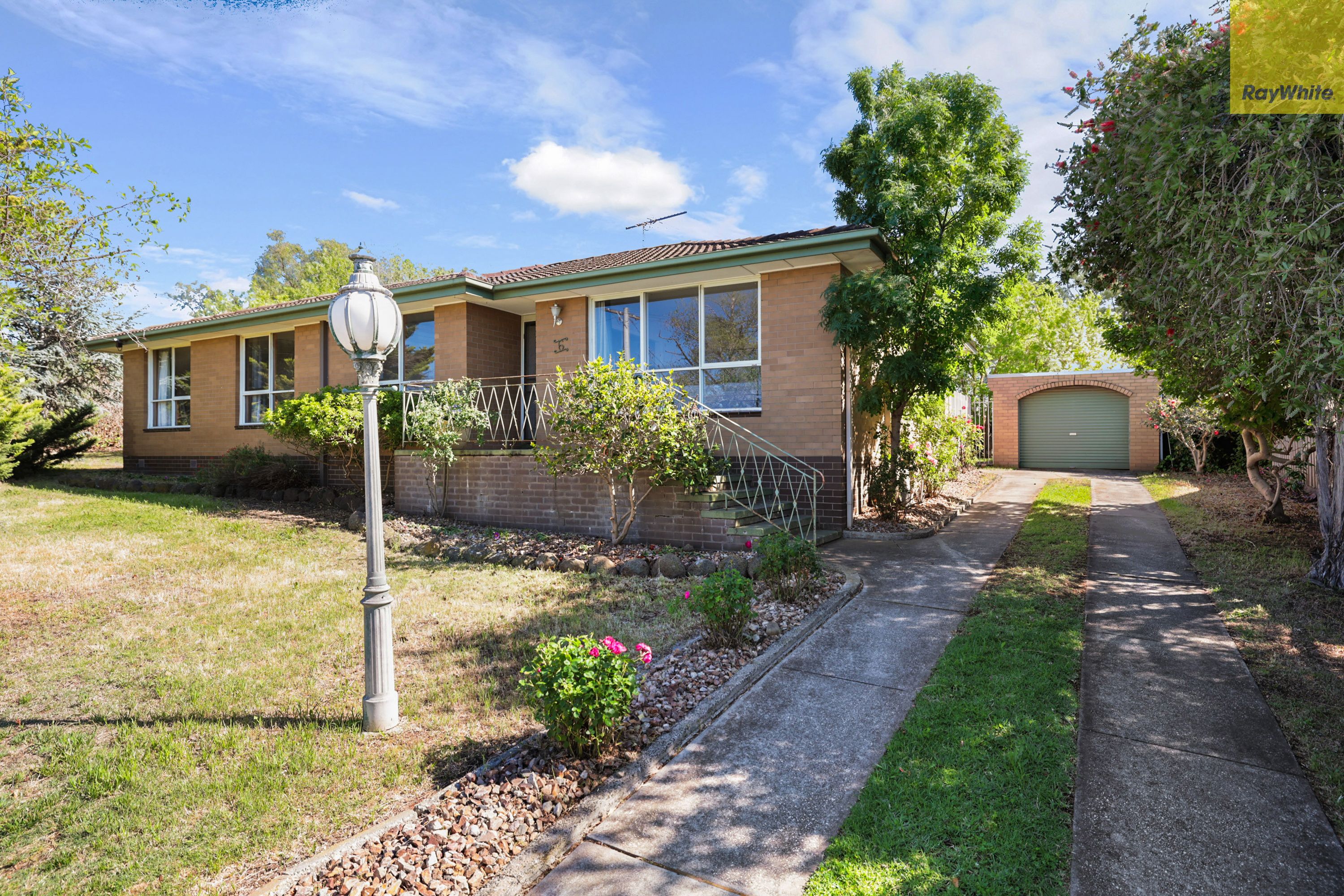 6 Sutherland Street, Bacchus Marsh VIC 3340