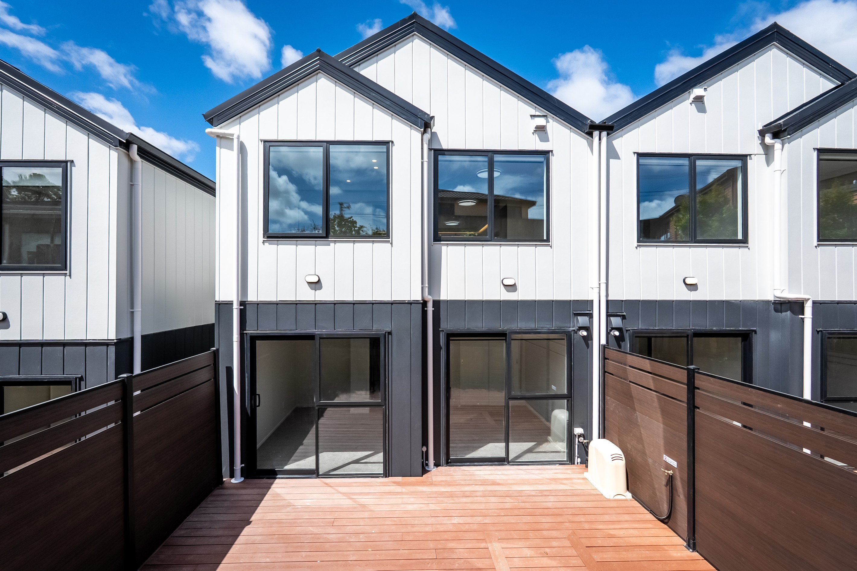 Lot 1-6/3 Worthington Place, West Harbour, Waitakere City