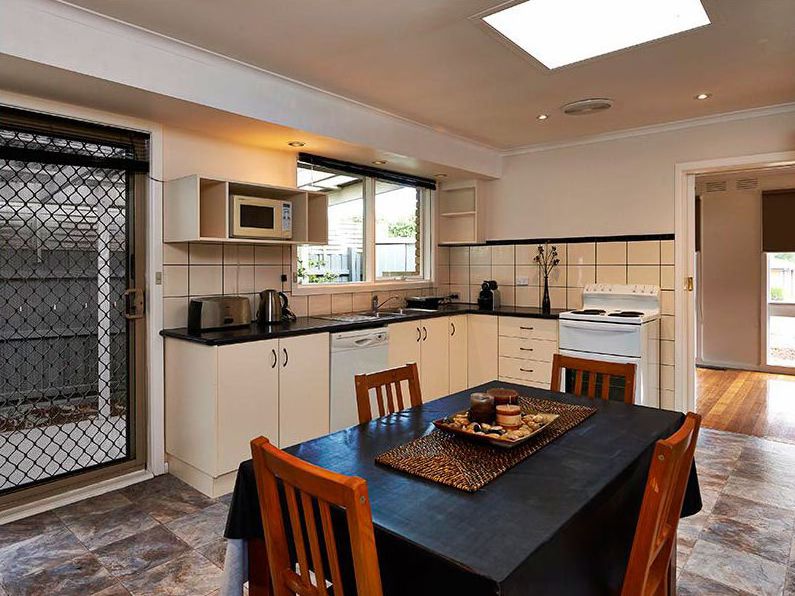 44 Renwick Road, Ferntree Gully, VIC 3156