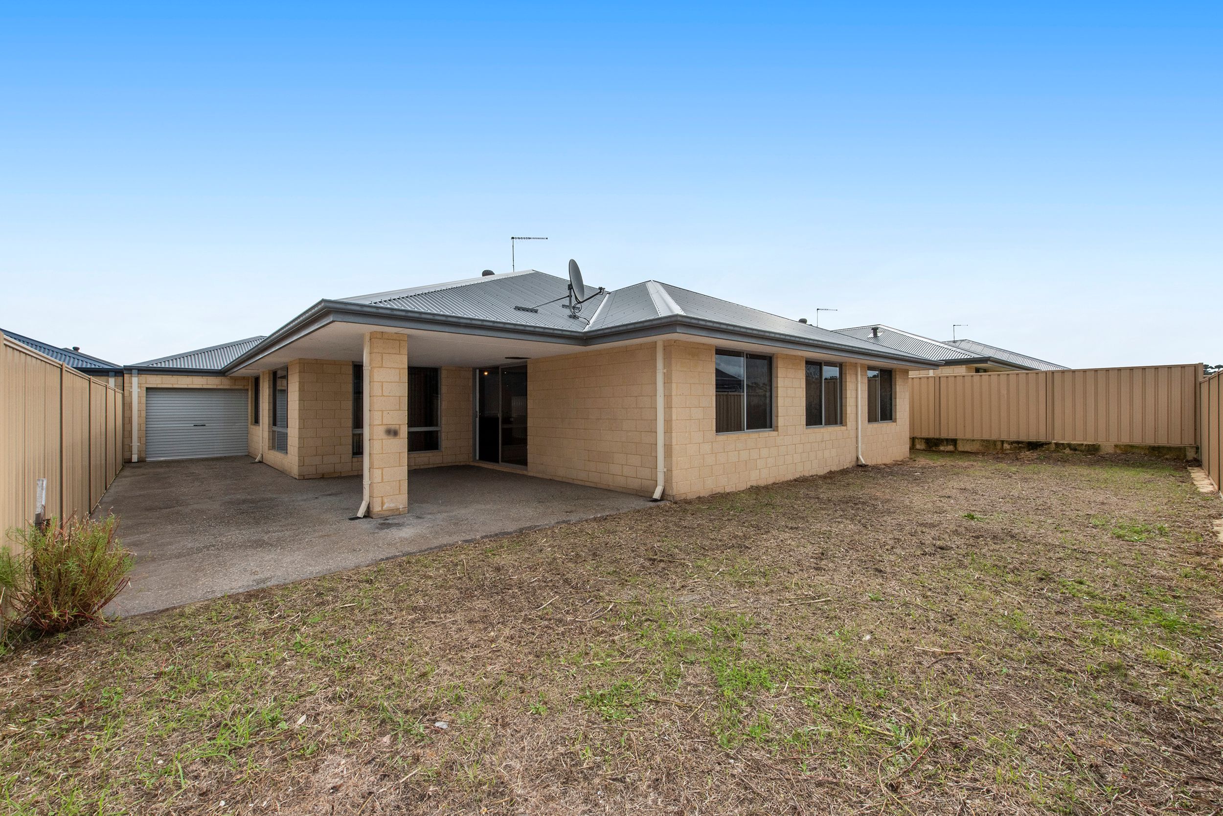 8 Southport Drive, Baldivis, WA 6171