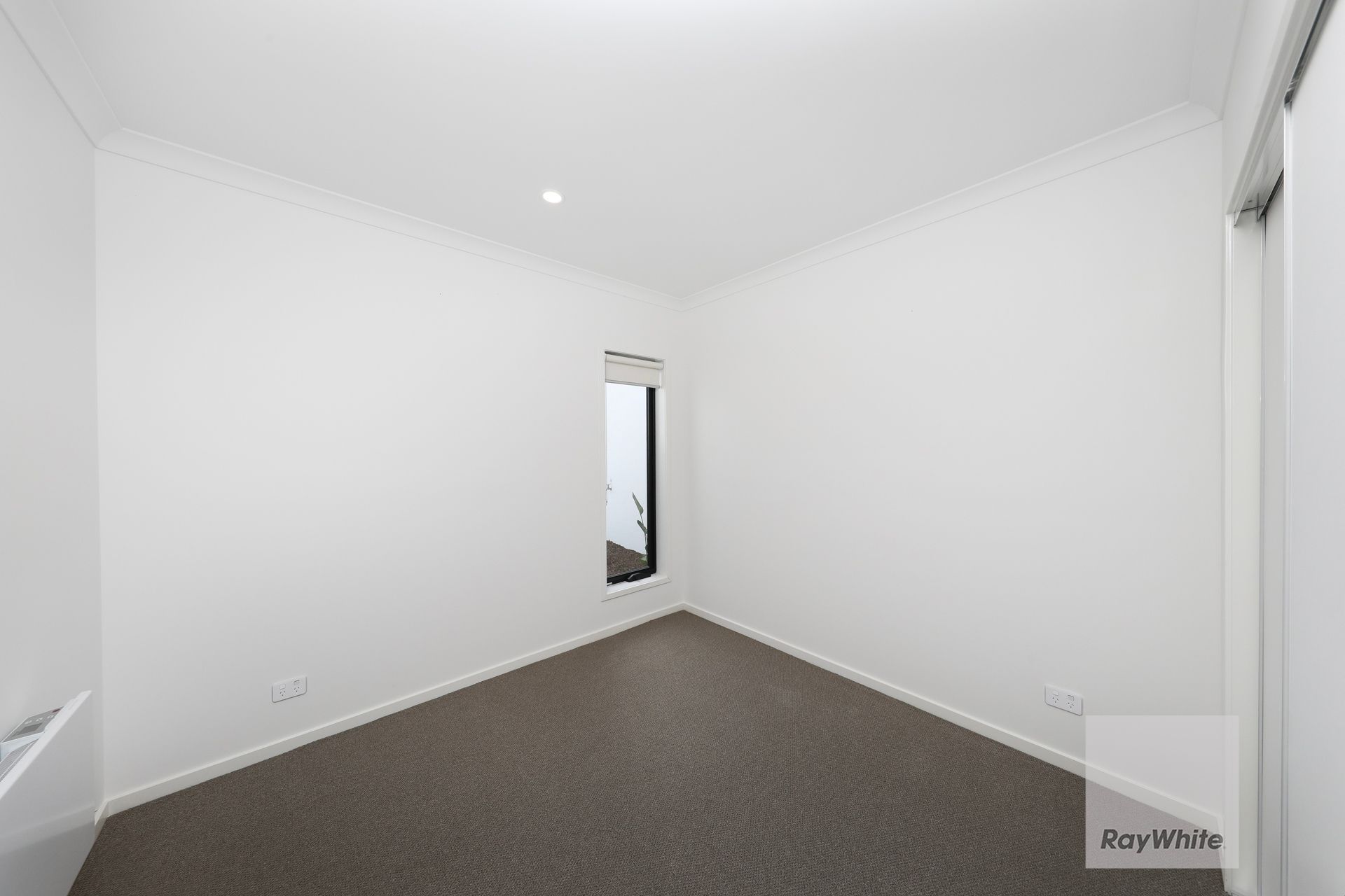 8 Cosgrove Drive — photo 9 of 14