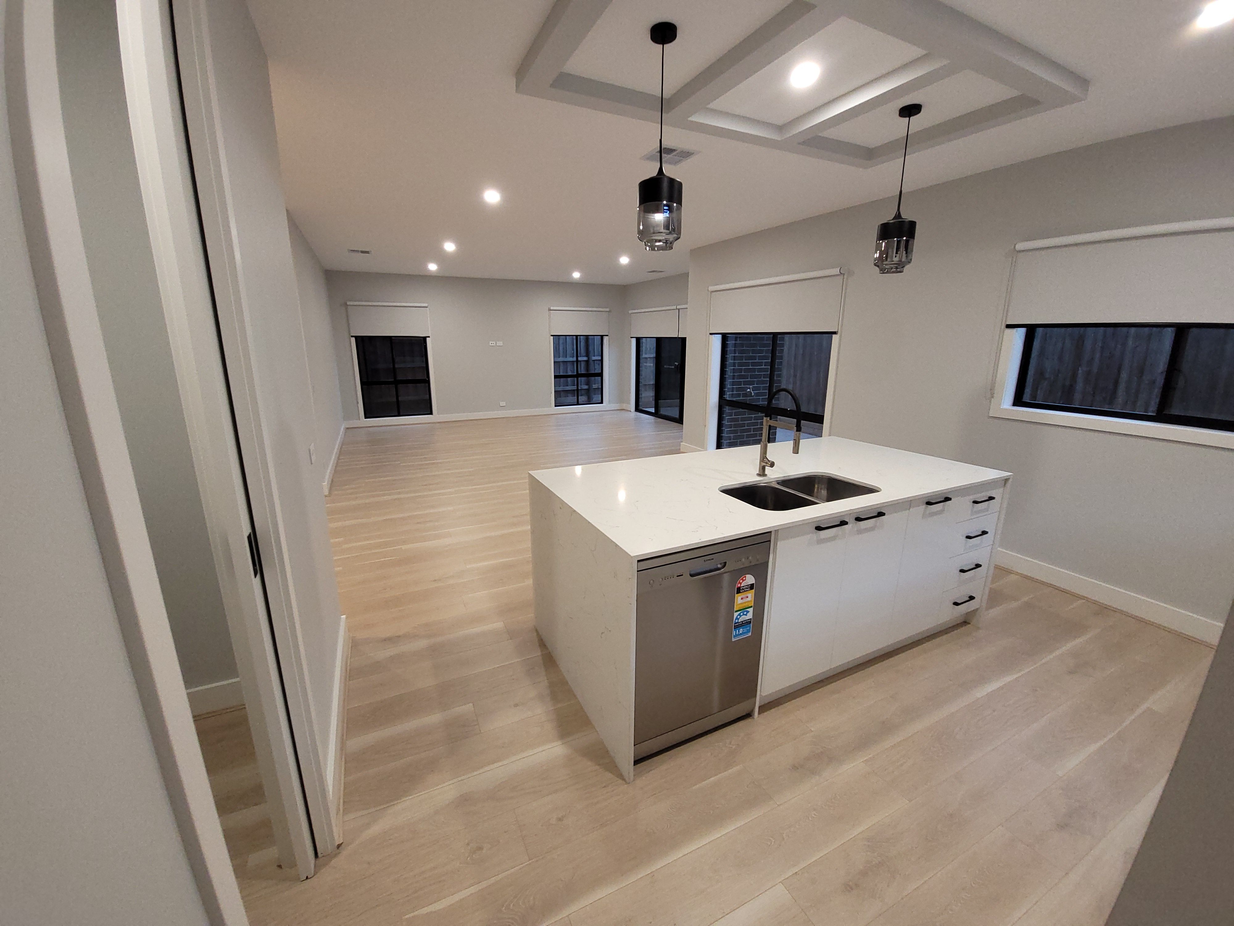 76 Woodlea Boulevard, AINTREE, VIC 3336