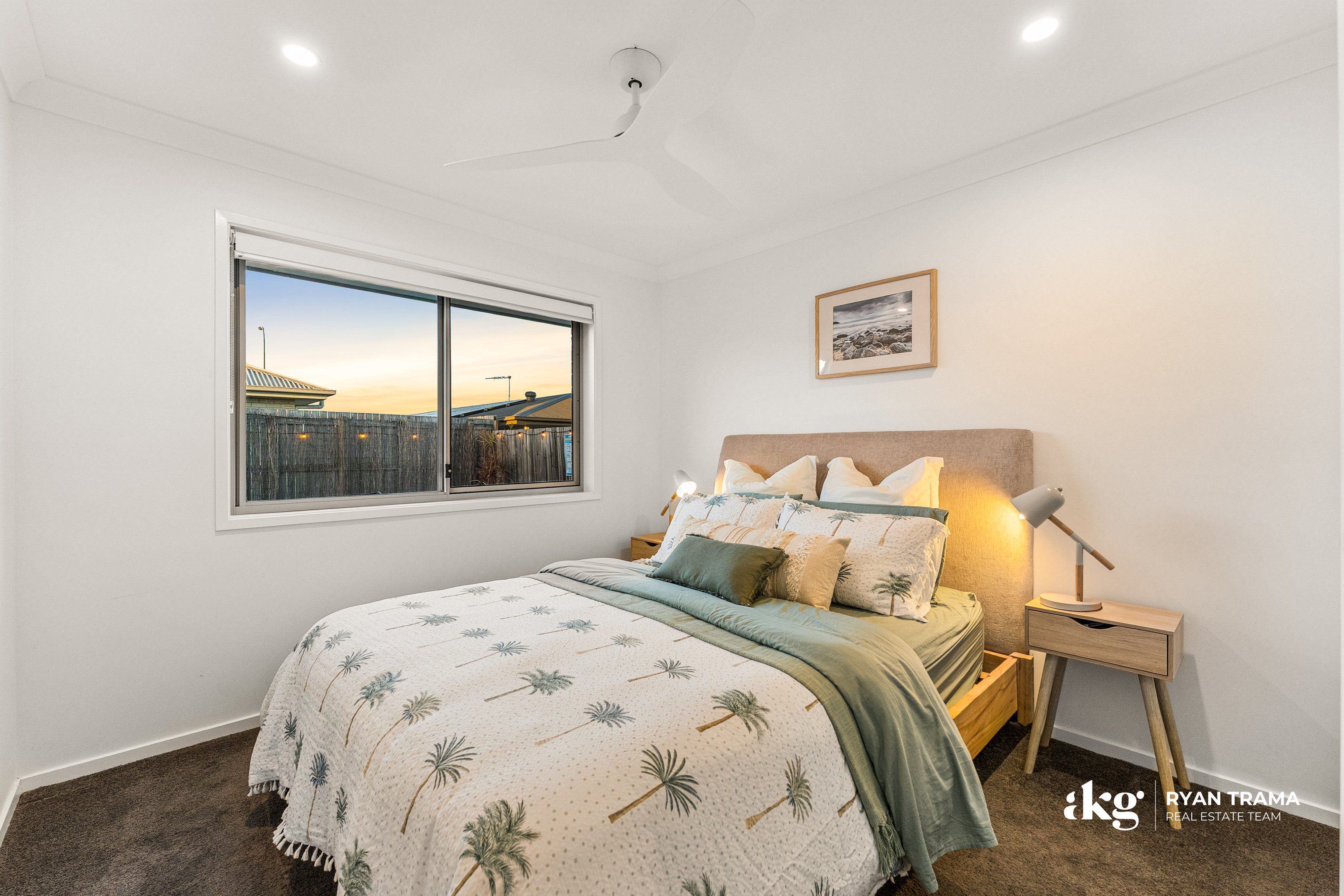 4 Hinkler Way — photo 21 of 30