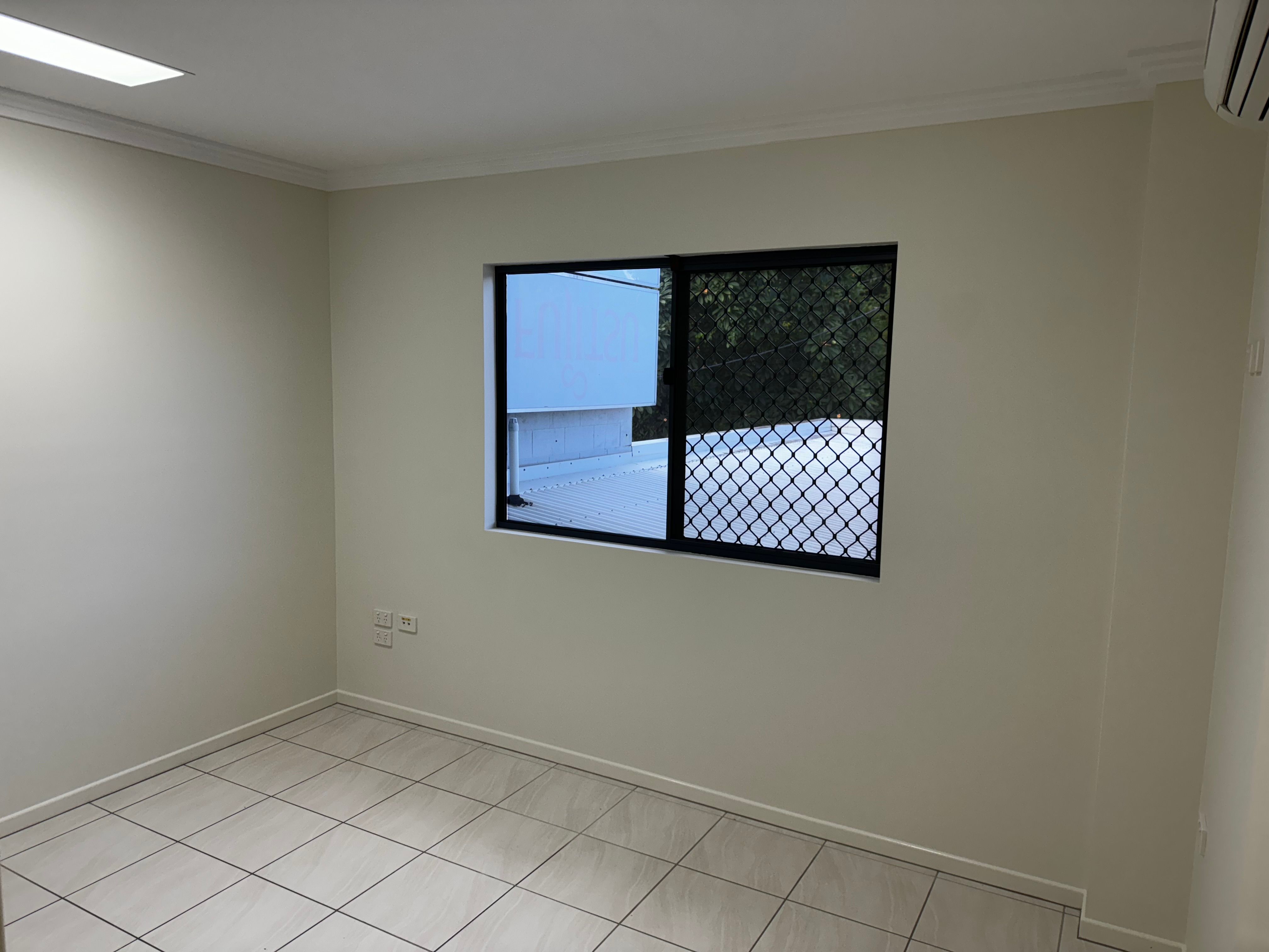 Lvl 1/30 Magazine Street, Stratford, QLD 4870