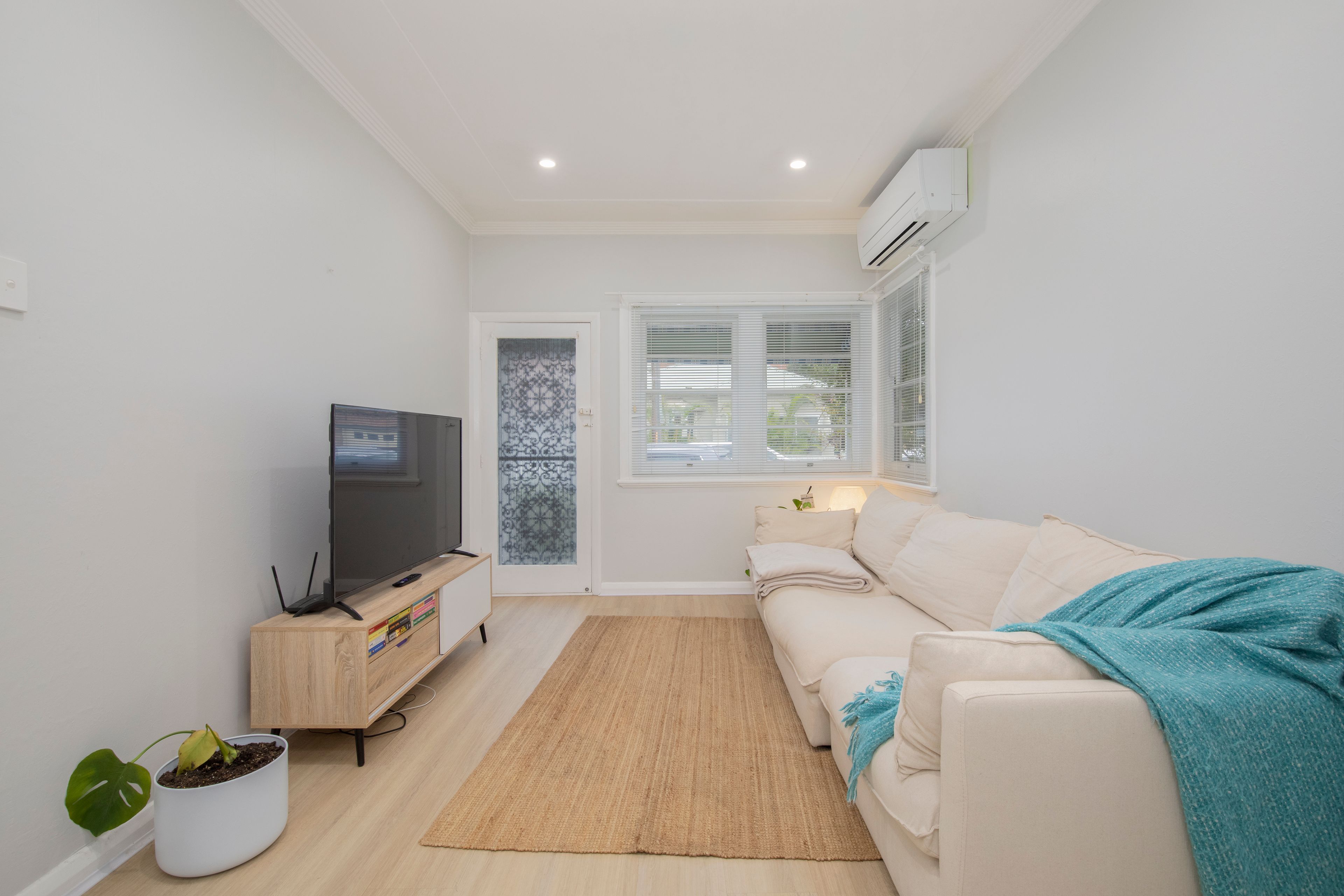 9 Bridge Street — photo 4 of 22