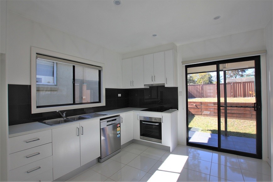 47A Clifford Crescent, Ingleburn, NSW 2565
