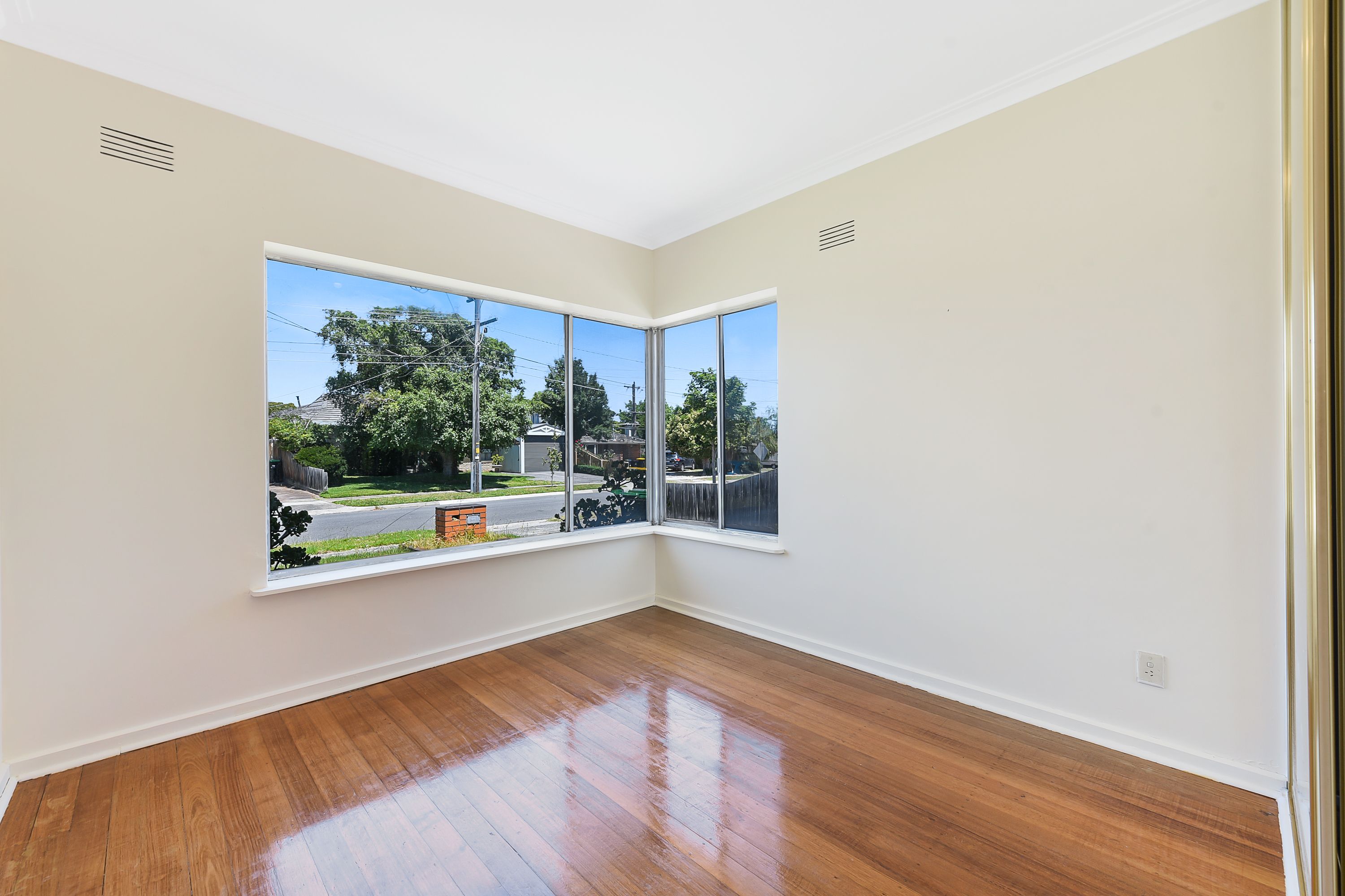 25 Kuringgai Crescent, Noble Park, VIC 3174