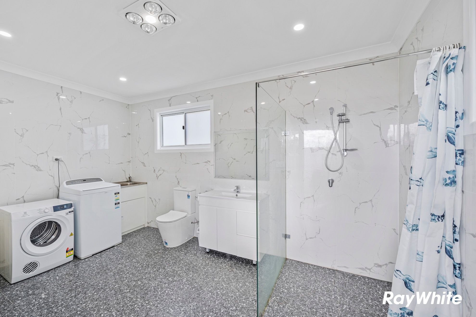 46-48 Orient Street — photo 14 of 30