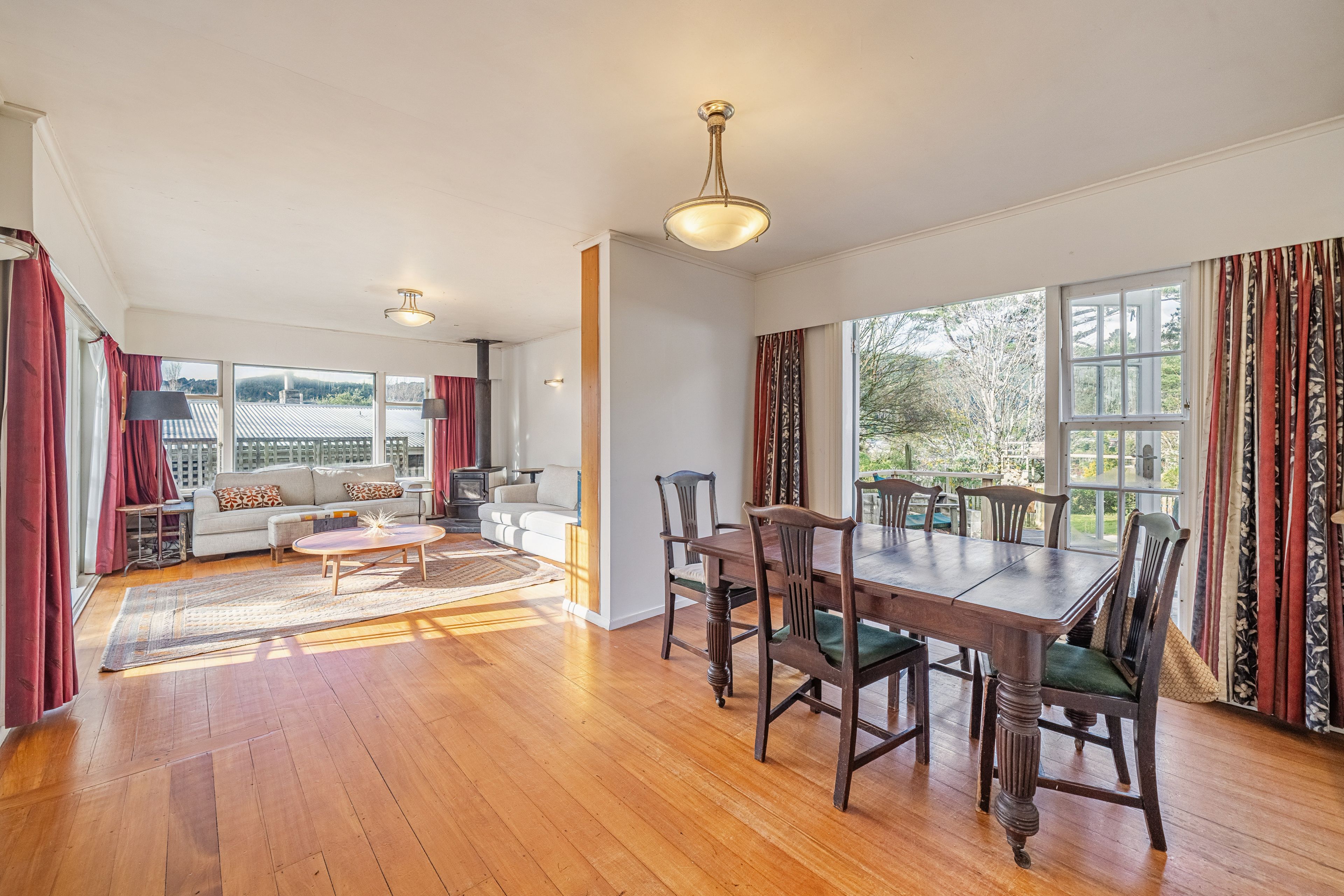 Photo 6 of 15 Winchester Avenue, Pinehaven, Upper Hutt