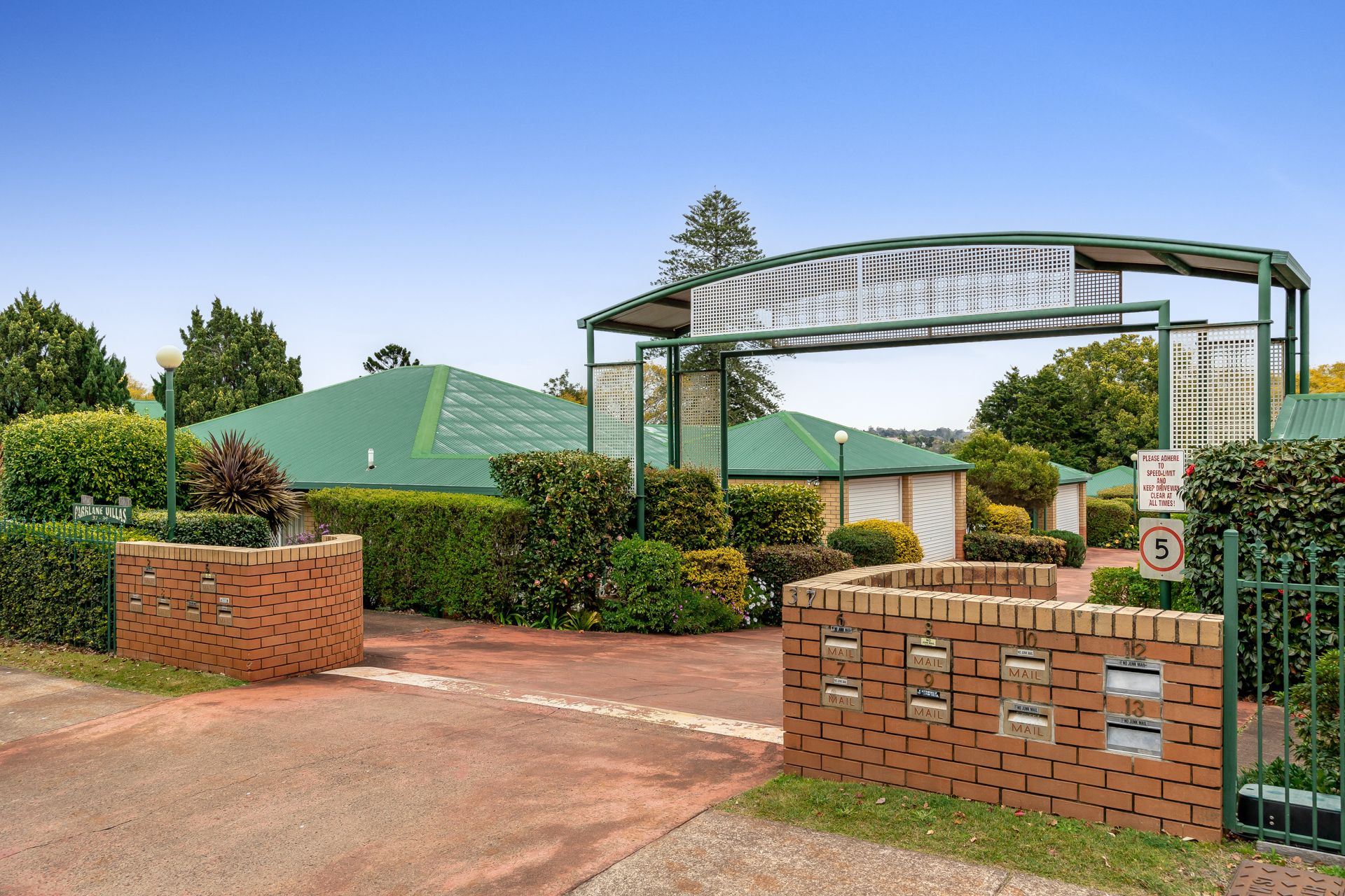 1/37-39 Hume Street, North Toowoomba, QLD 4350