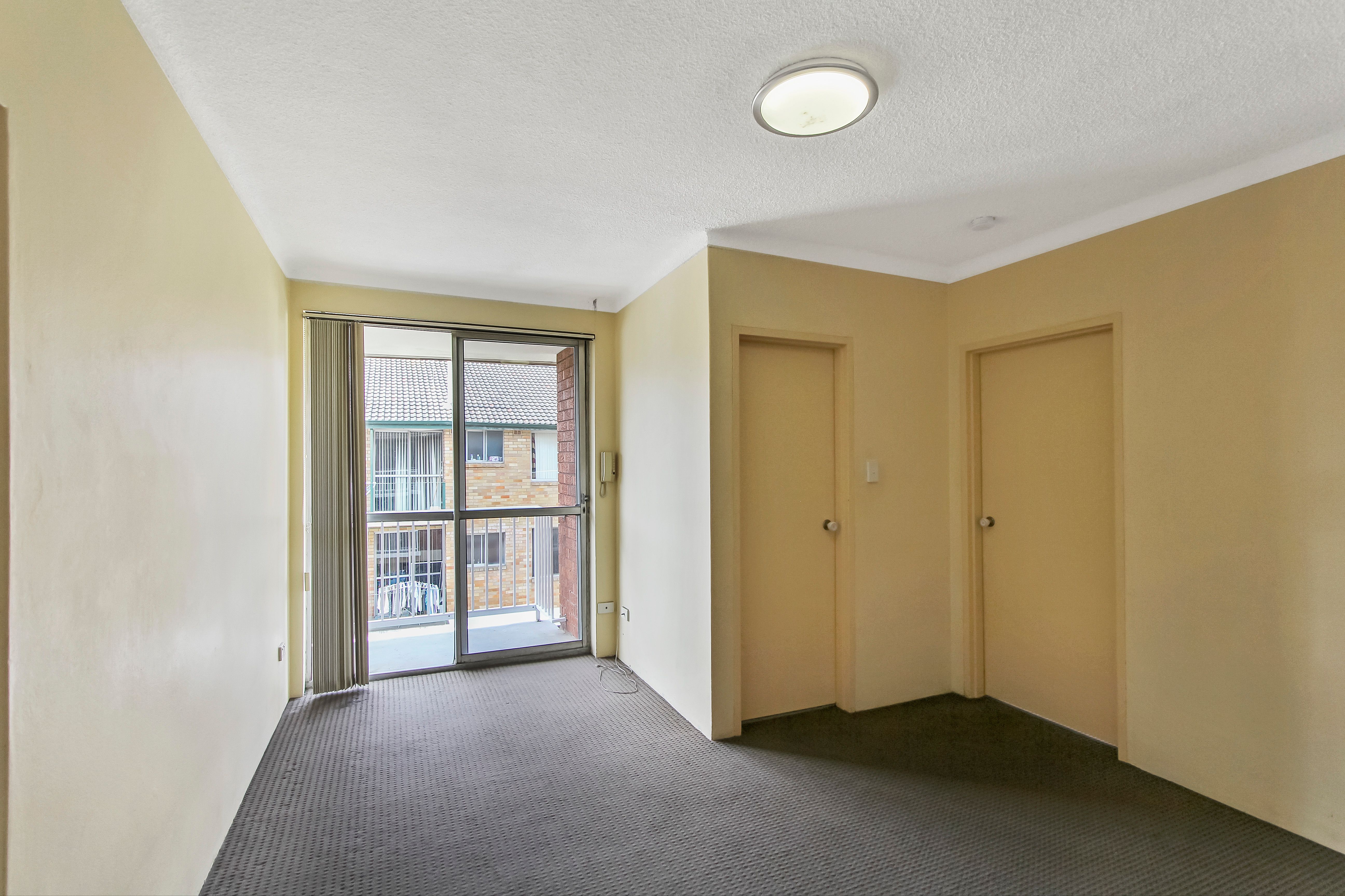 10/5 Reserve Street — photo 4 of 4