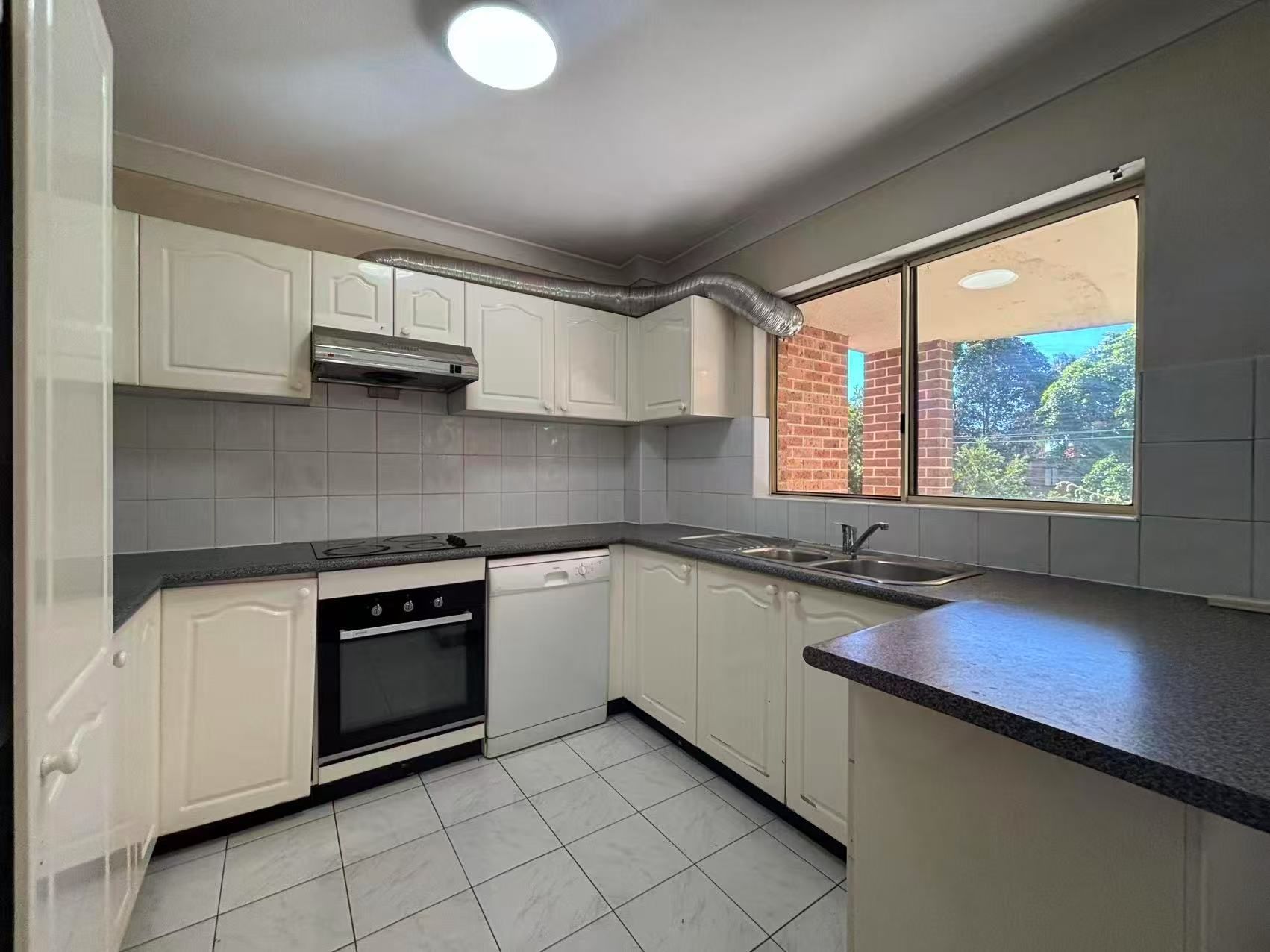 14/35-39 Hampden Street, Beverly Hills, NSW 2209