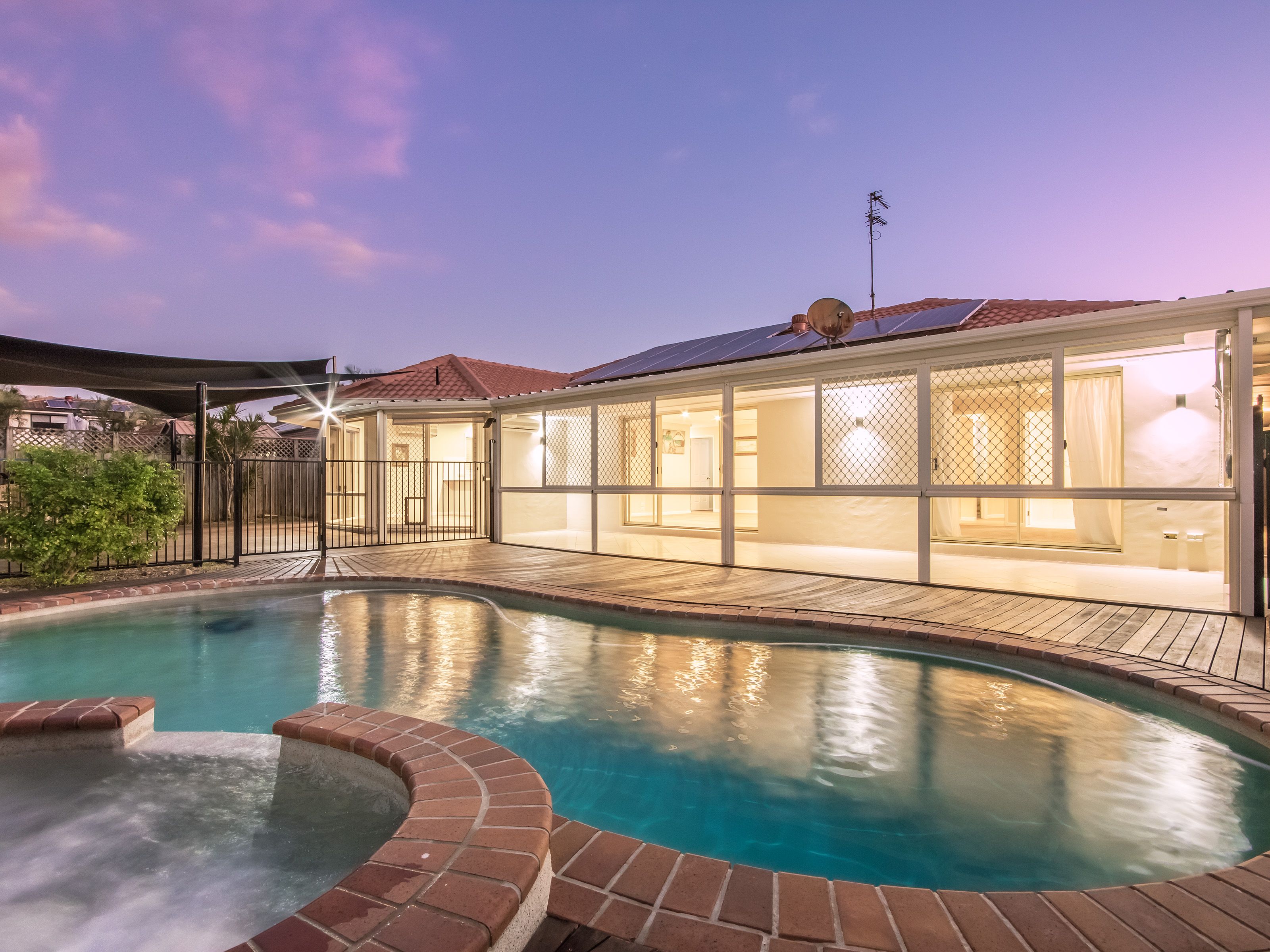 13 Silverash Street, Oxenford, QLD 4210