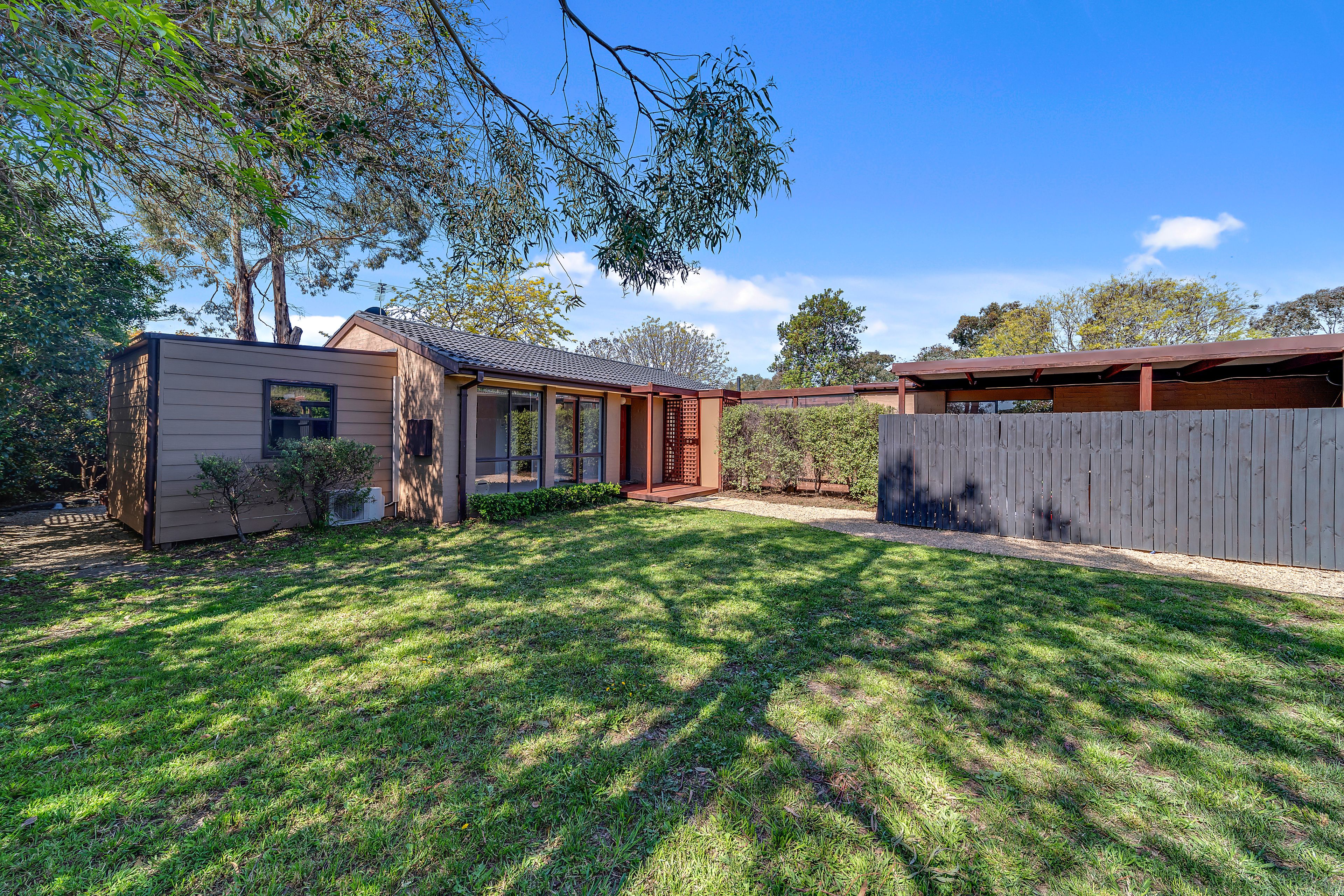 1 Spry Place, Florey ACT 2615