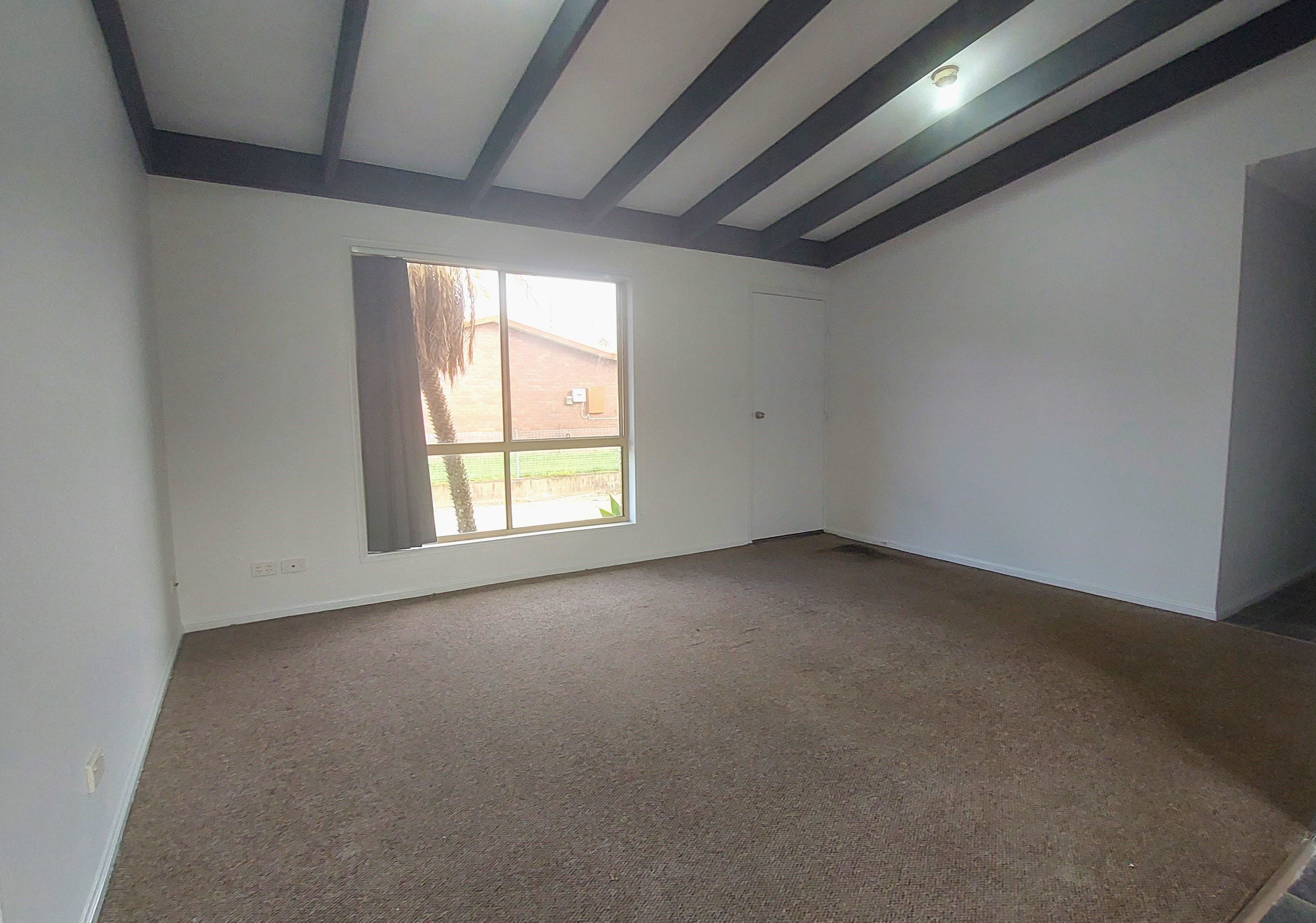 1/11 Honeysuckle Street, Caboolture, QLD 4510