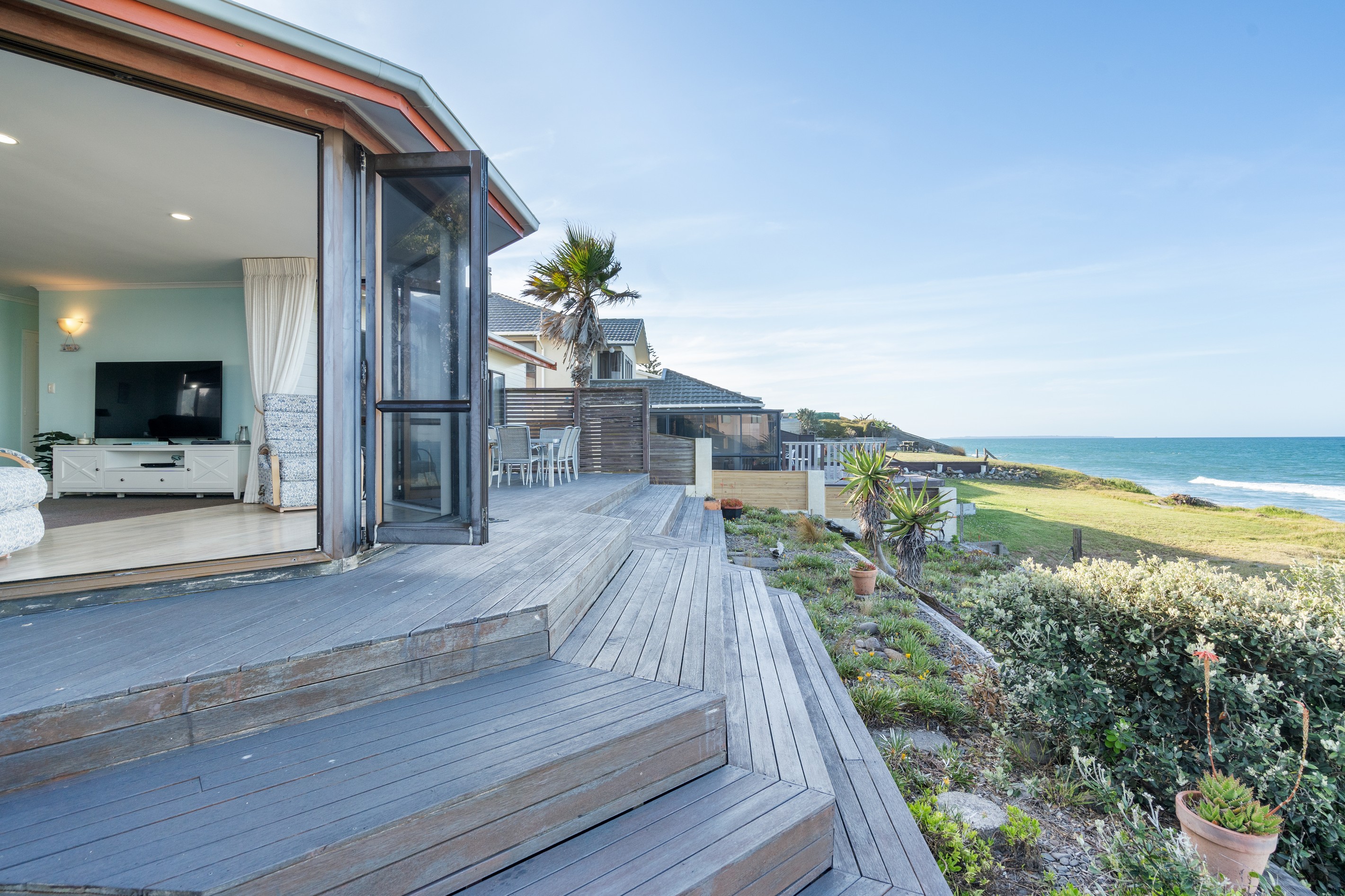235 Pukehina Parade, Pukehina, Western Bay Of Plenty District