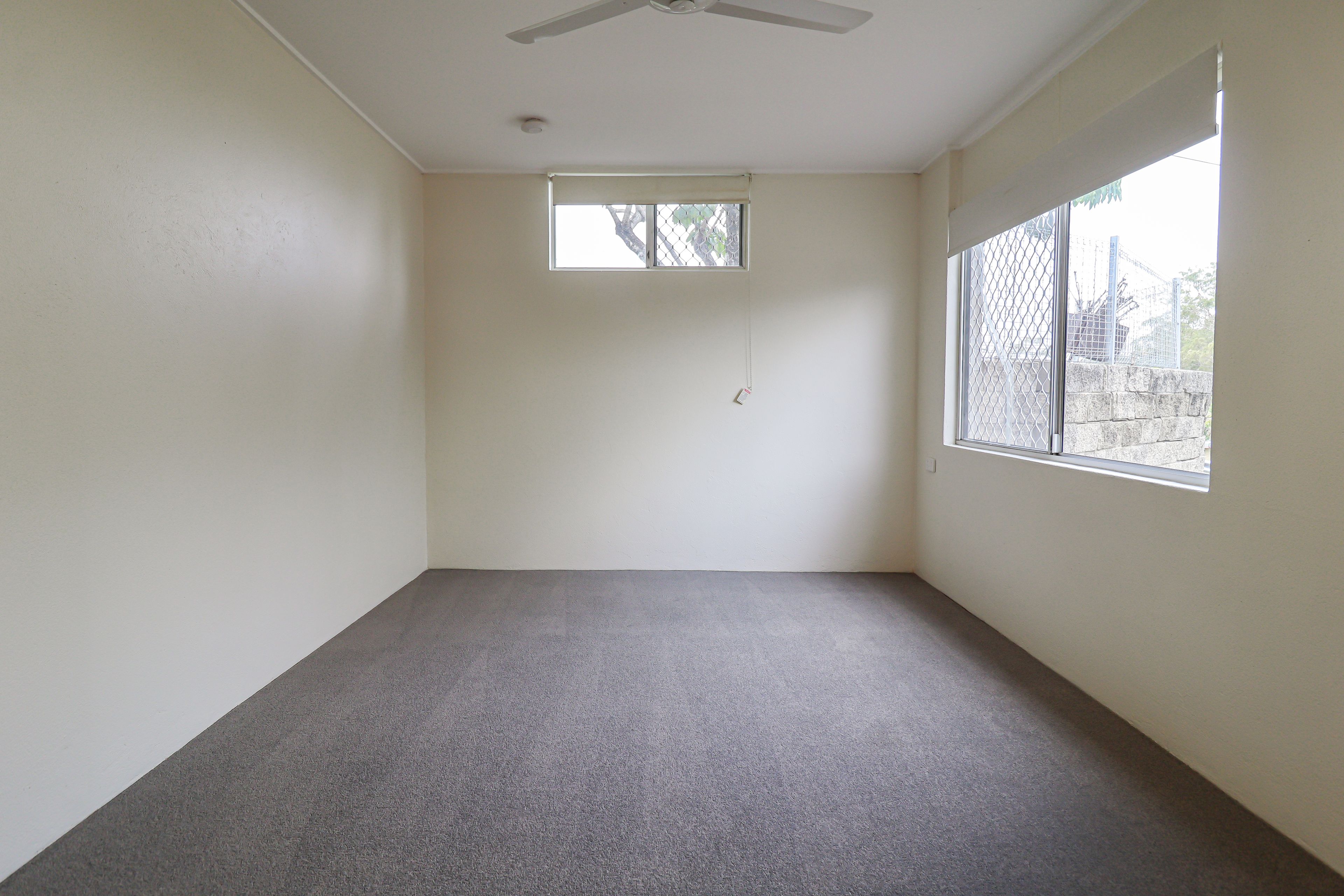 1/58 Fisher Street — photo 9 of 13
