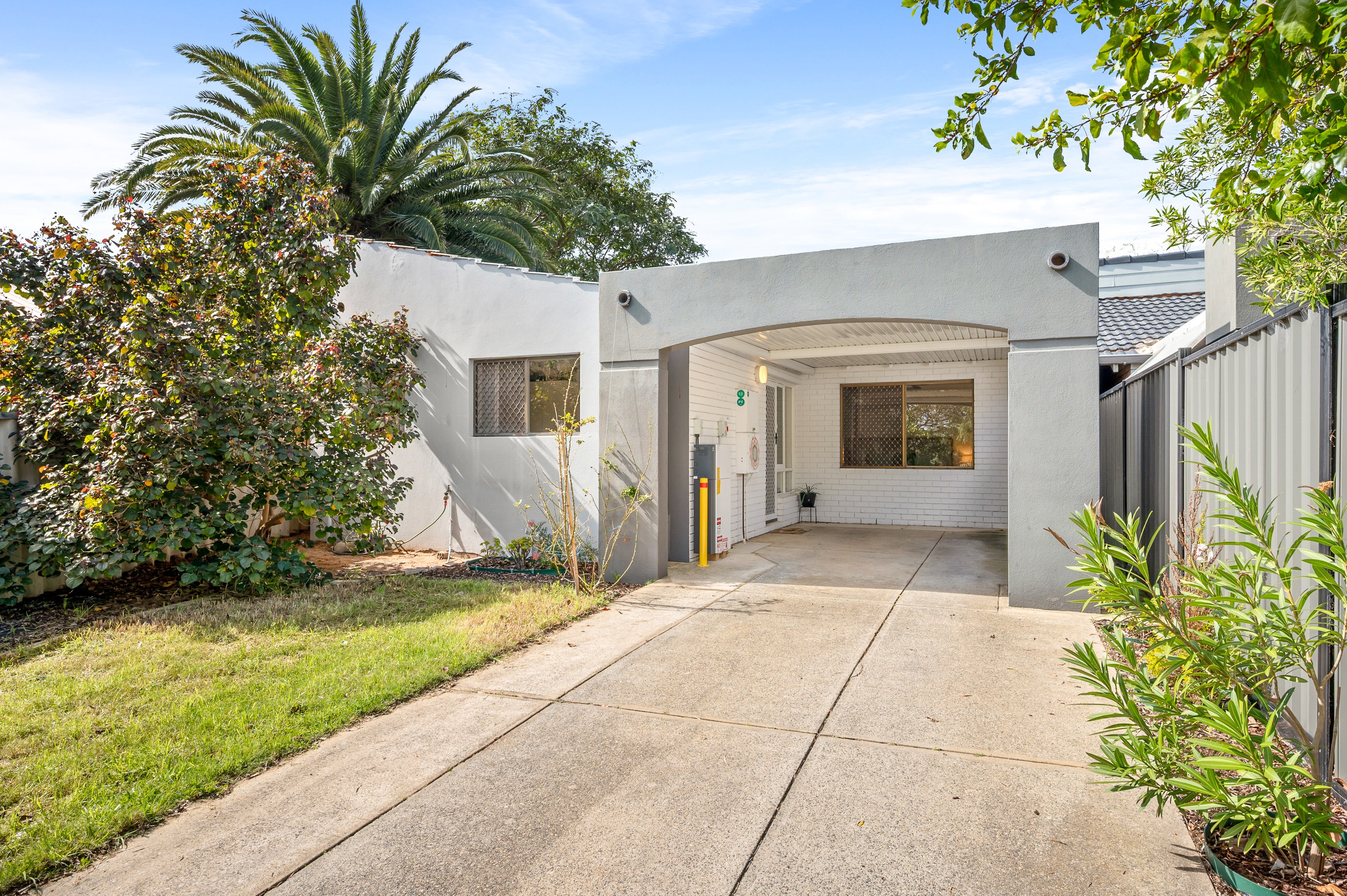 10 Bickford Place, Hamilton Hill, WA 6163