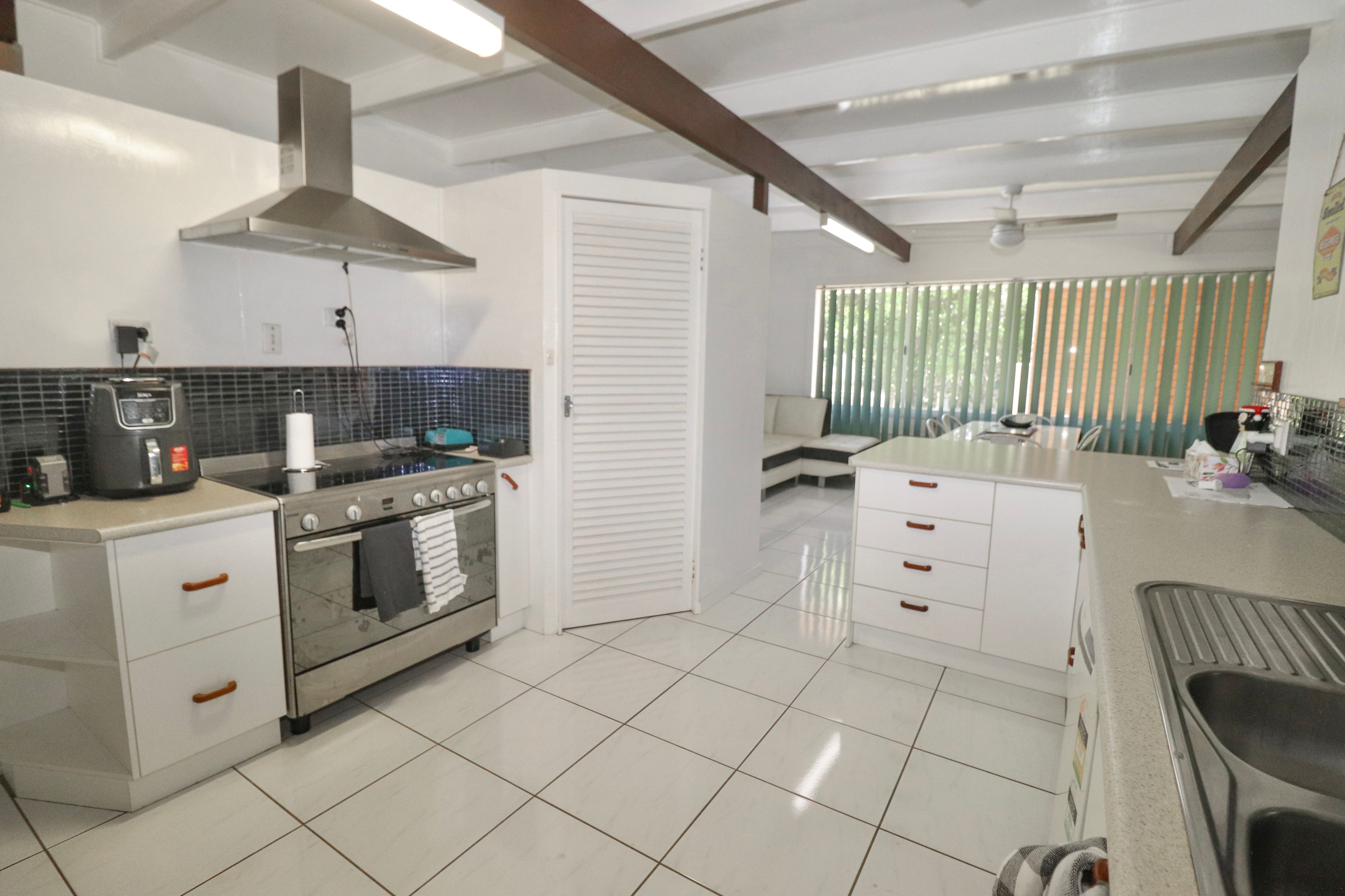 1-3 Rosendahl Street, Halifax, QLD 4850