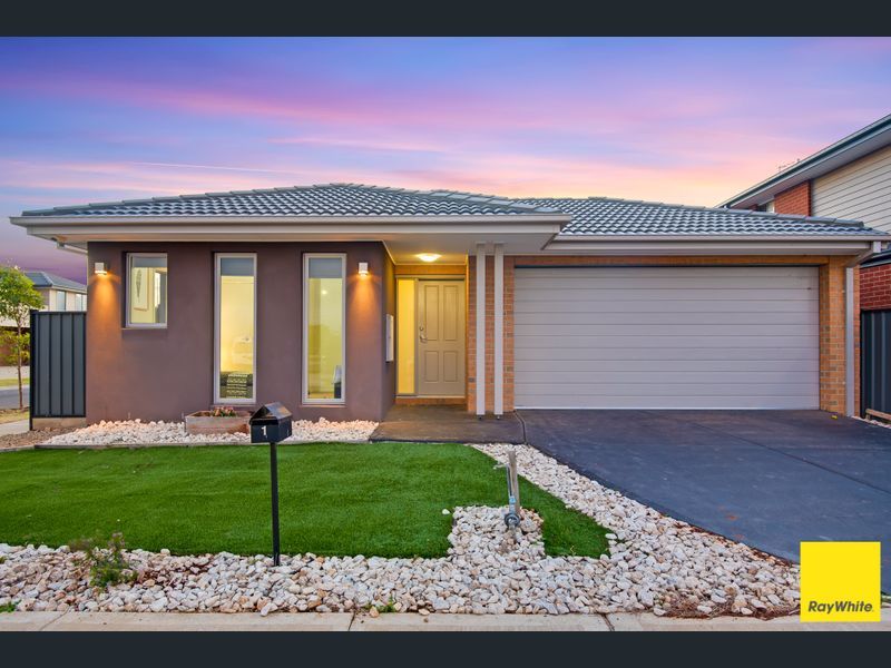 1 Larnook Crescent, Truganina, VIC 3029