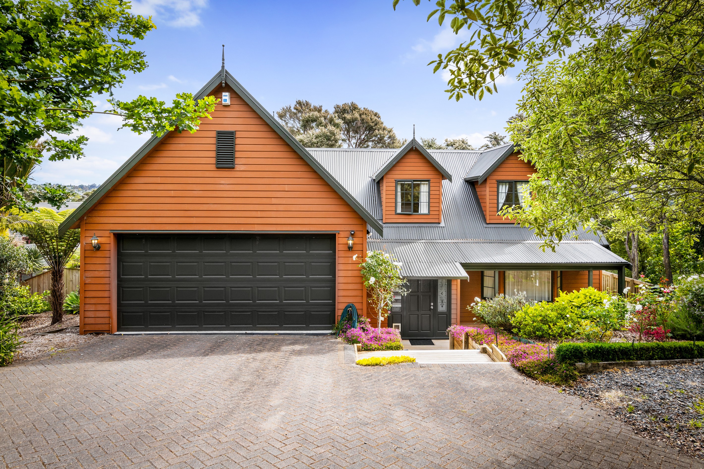 91 Pemberton Avenue, Glenfield, North Shore City